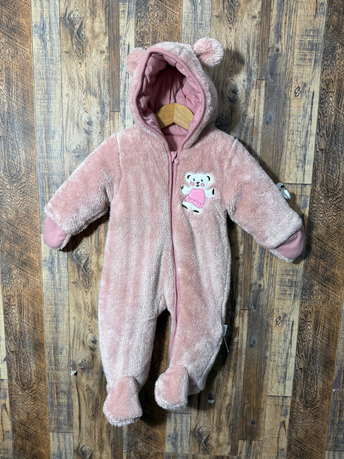 Snowsuit, size 6-9m