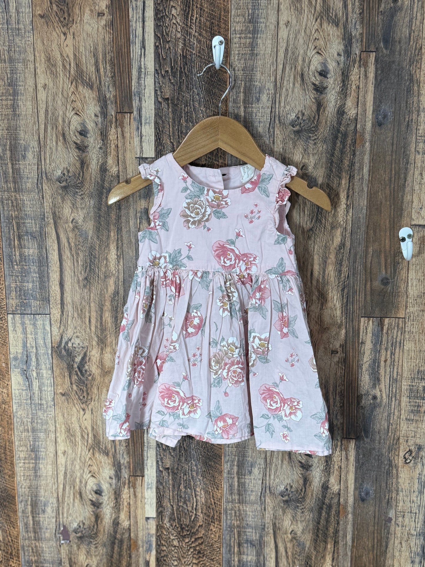 Dress, size 9m