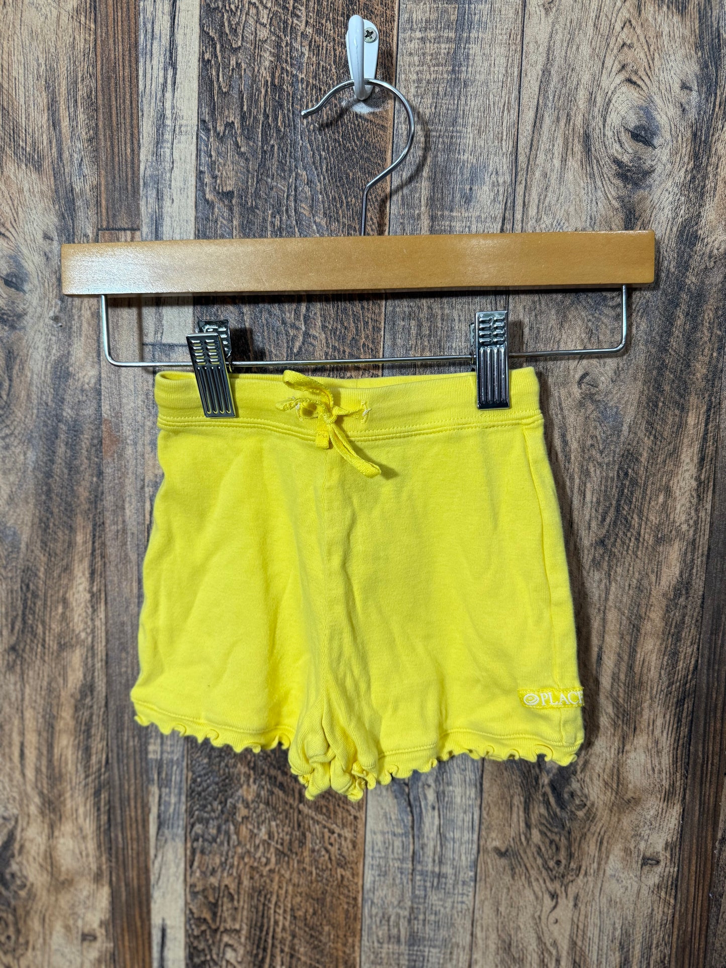 Shorts, size 12m