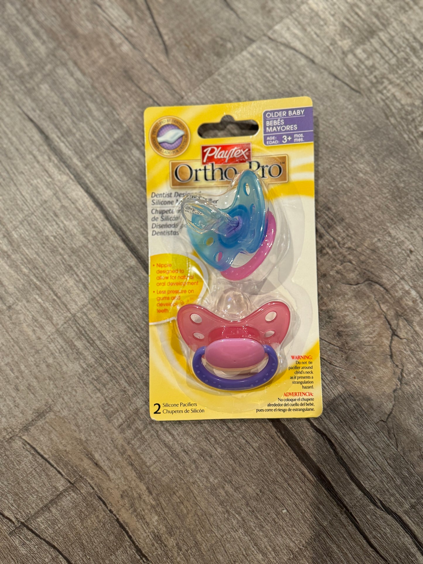 2pk pacifiers