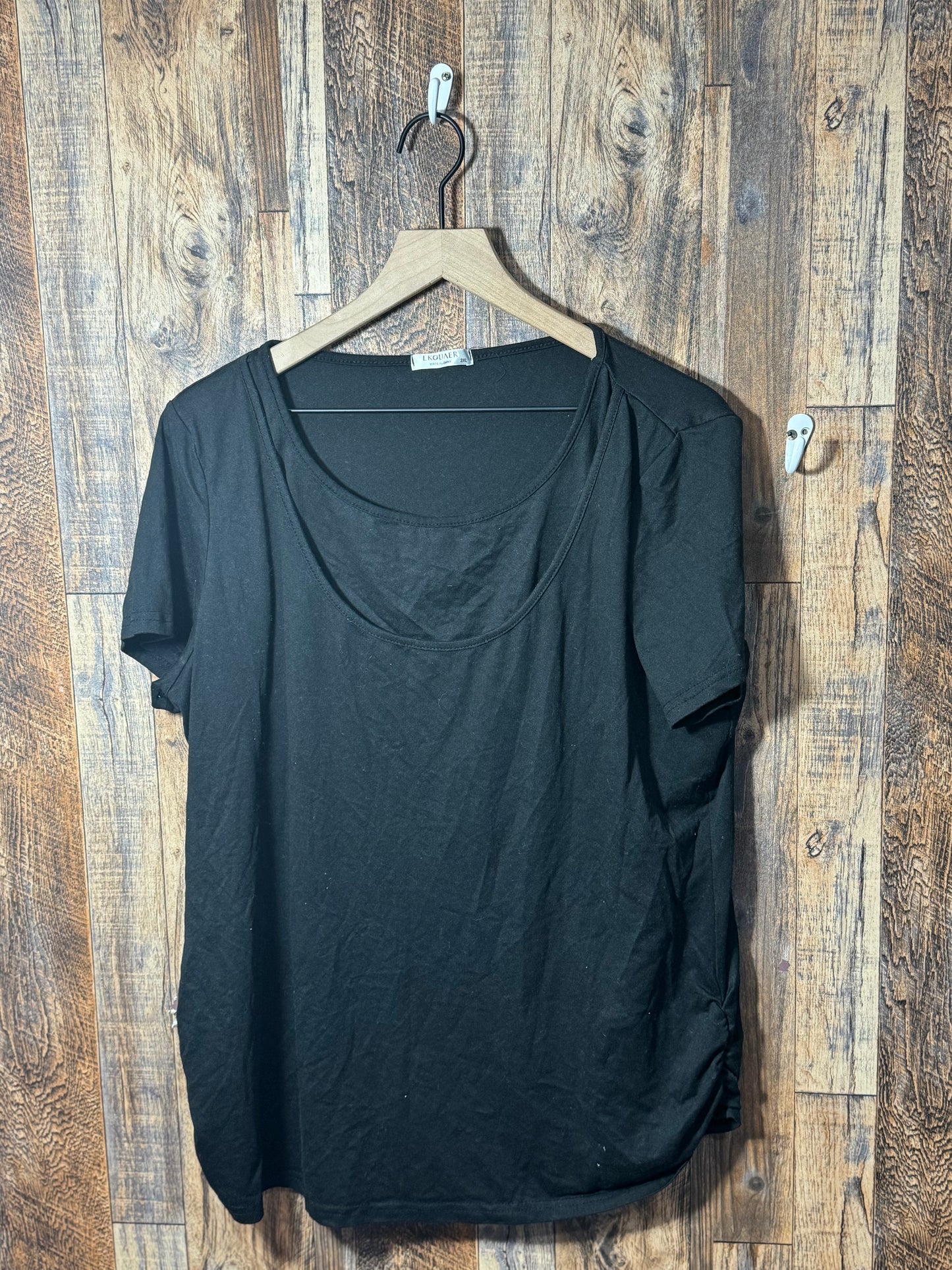 Nursing shirt, size 2XL