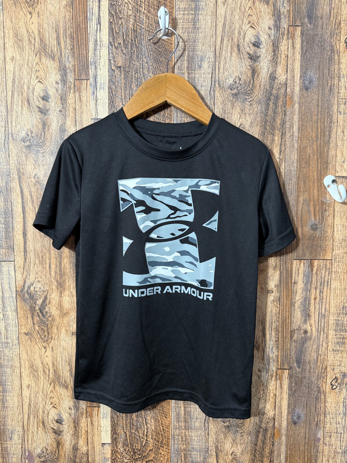 Shirt, size 6