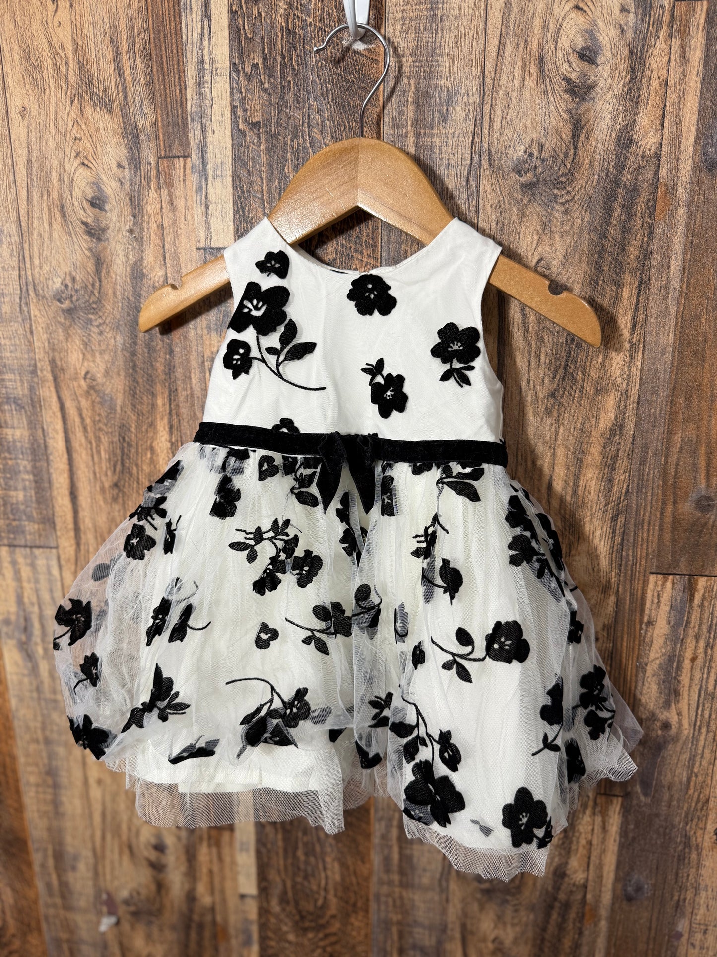 Dress, size 12m