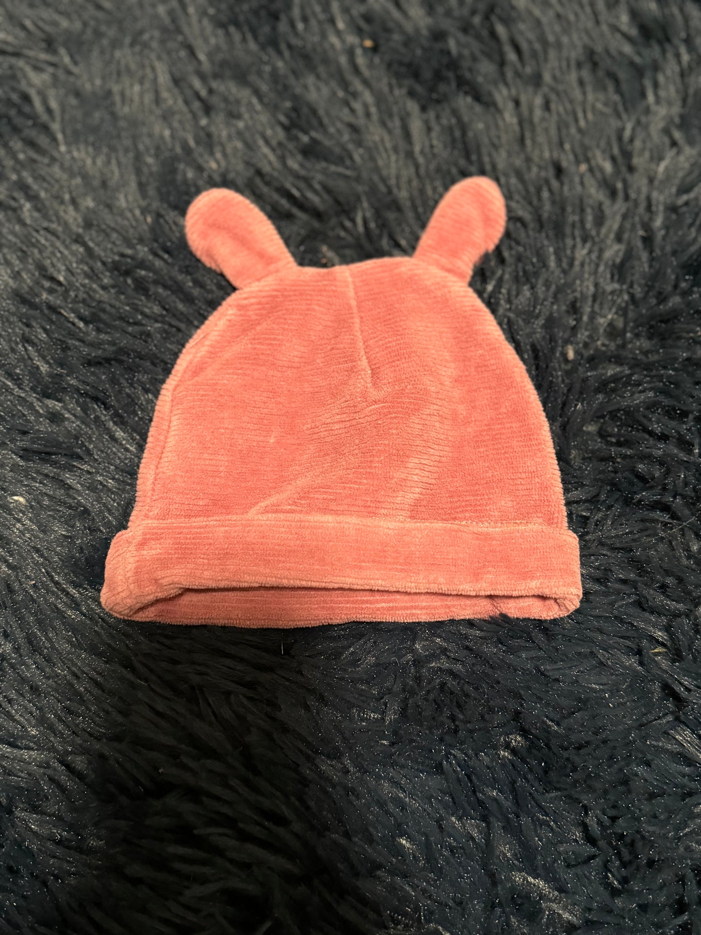 Infant hat, size 0-9m