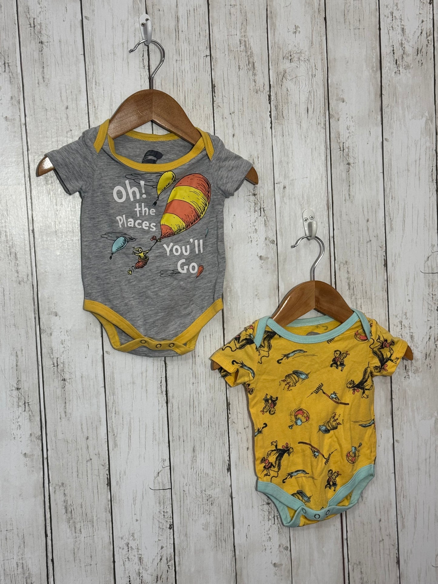 2pc onesie set, size 0-3m