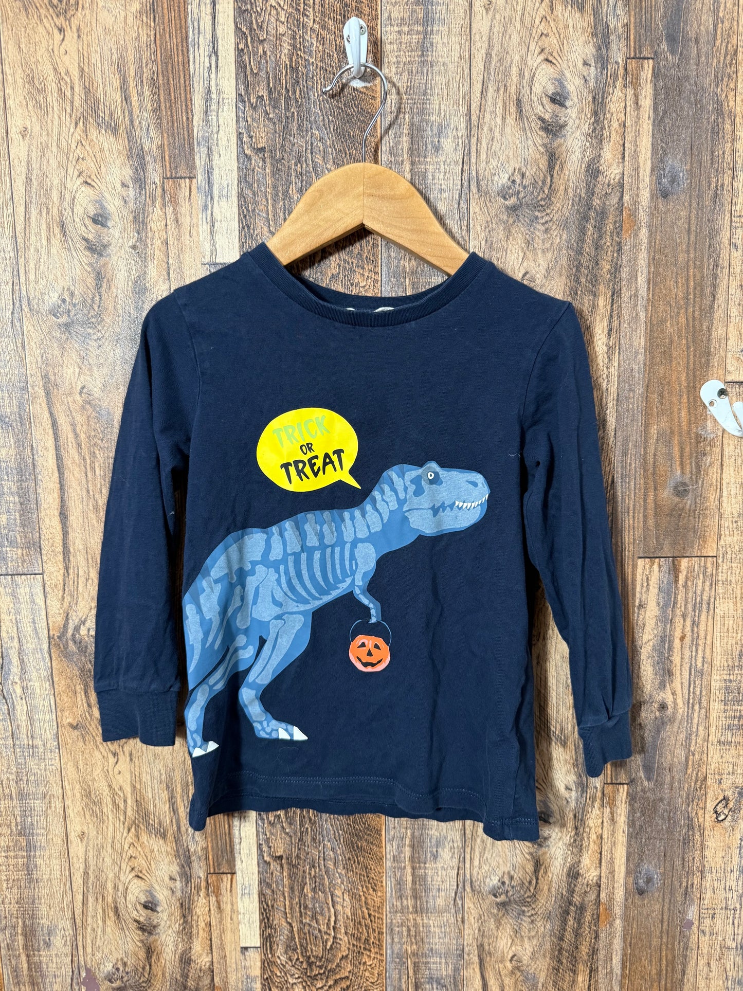 LS Halloween shirt, size 2-4