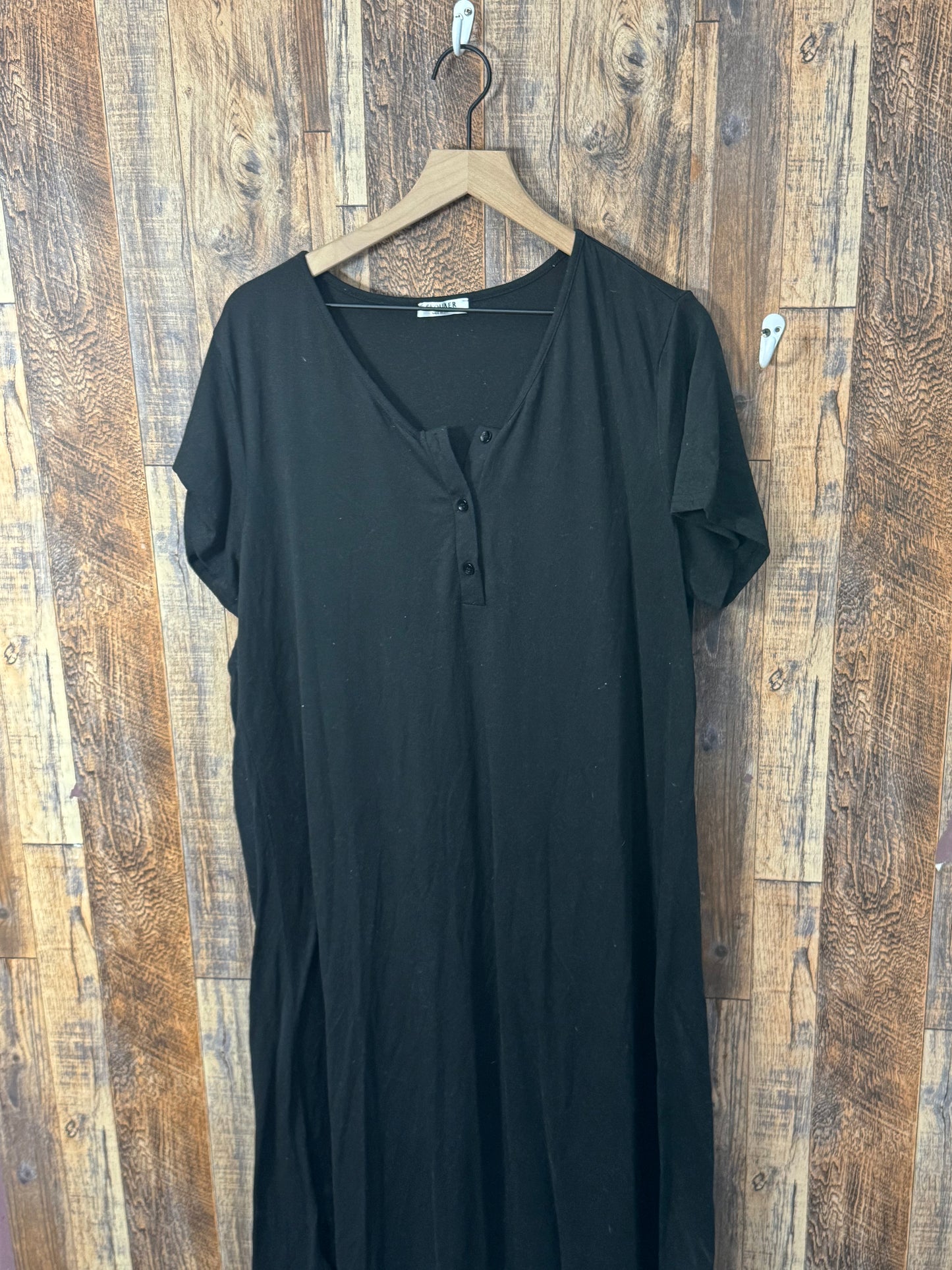 Muting night gown/dress, size 2XL