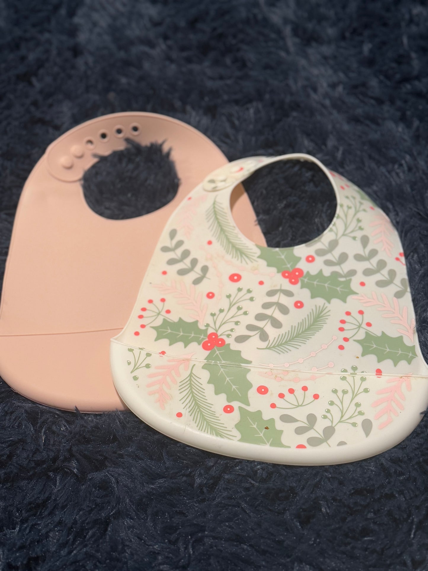 2pc silicone bib set