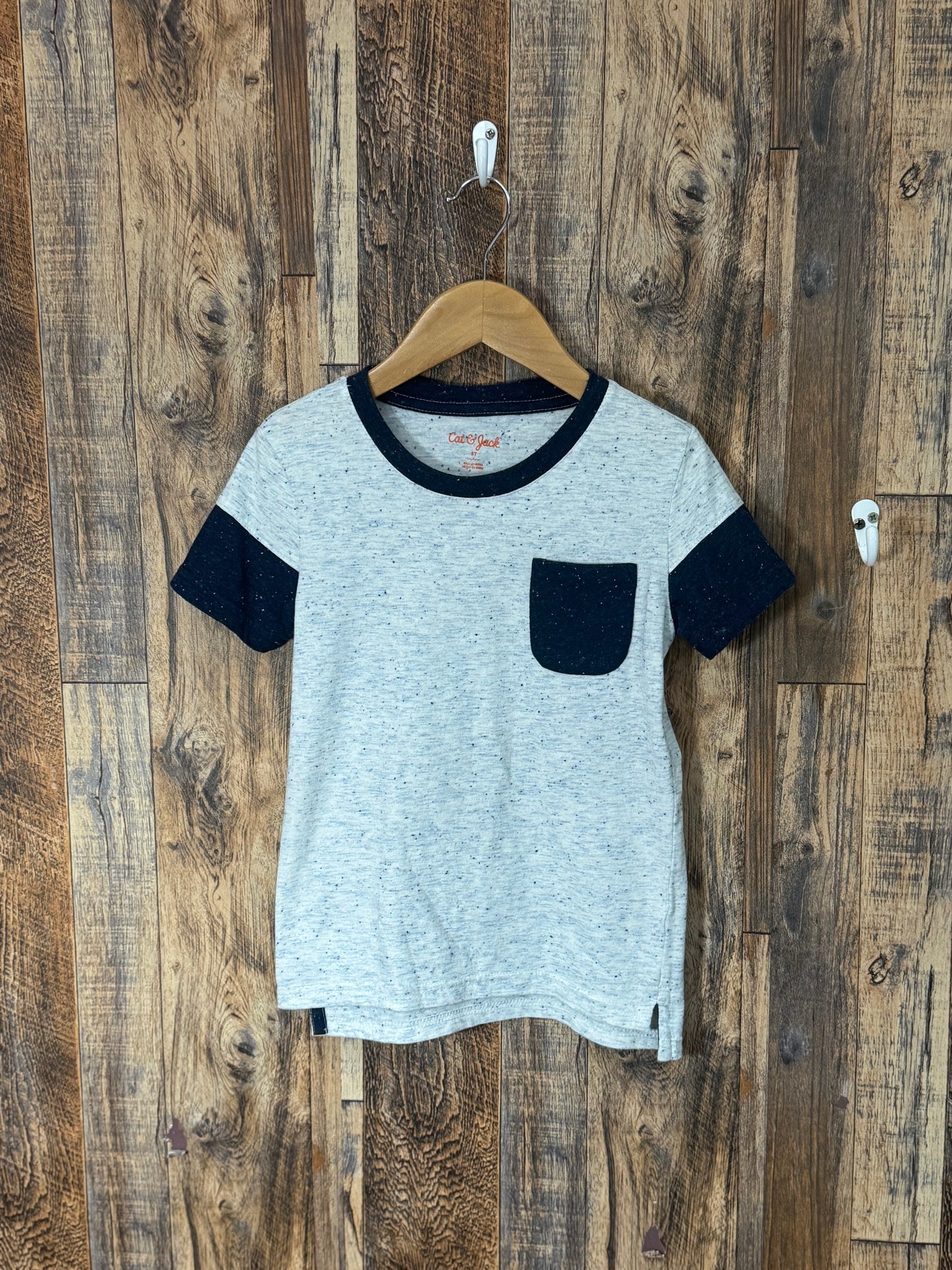 Shirt, size 5t