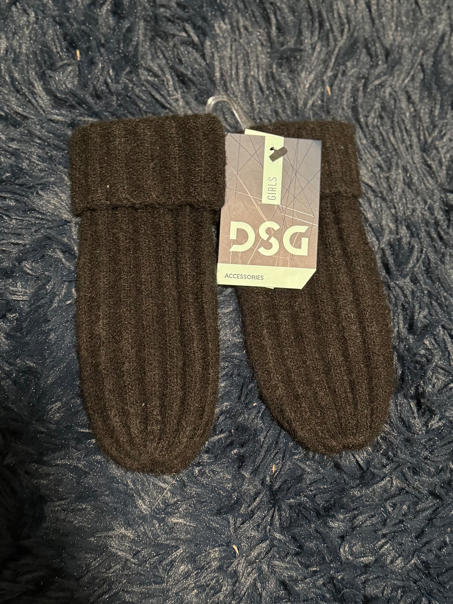 Girls mittens NWT OSFM