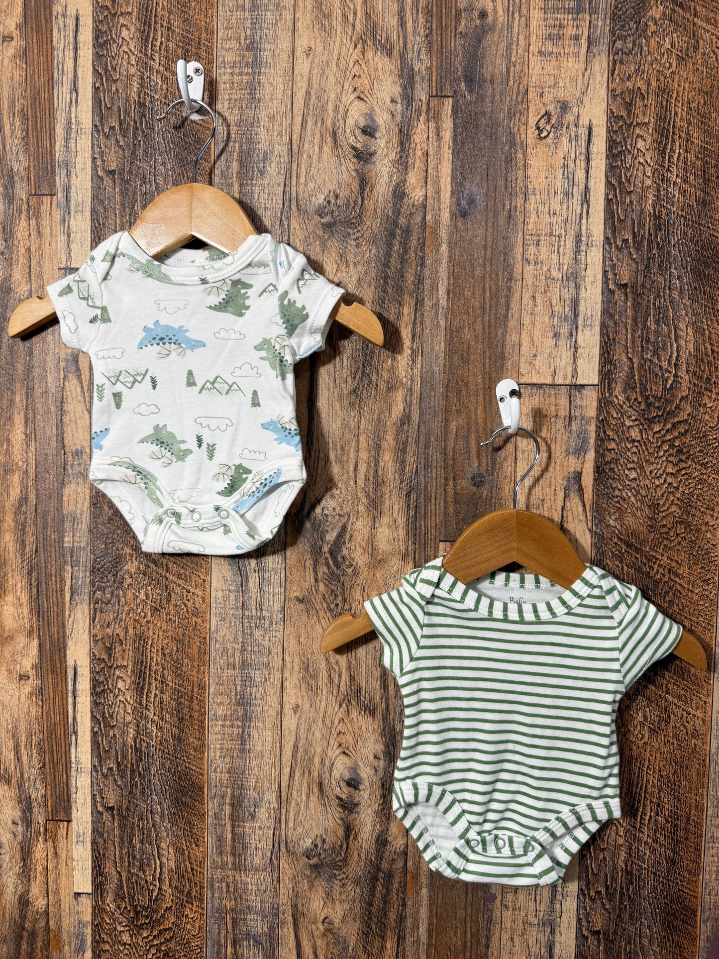 2pc onesie set, size NB