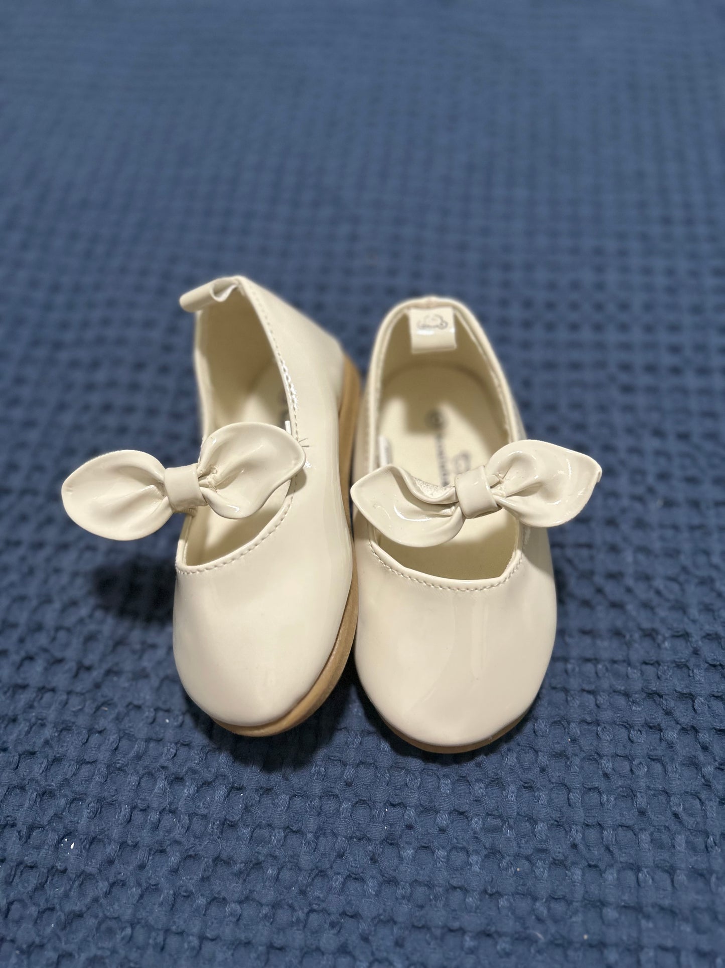 Dress shoes, size 5