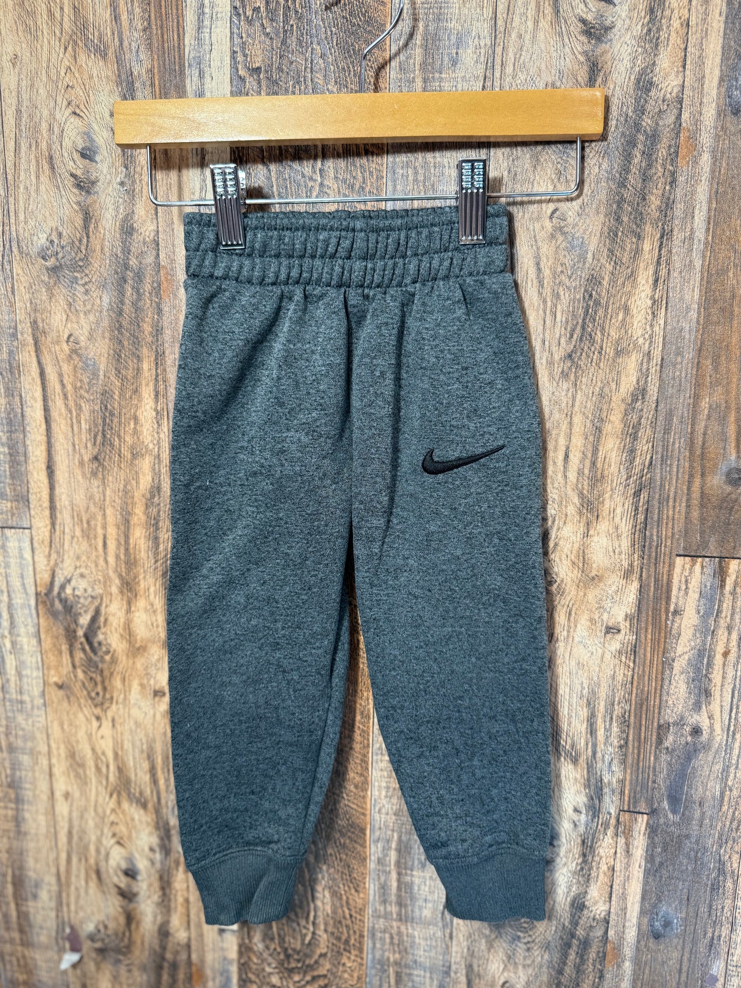 Sweat pants, size 2t