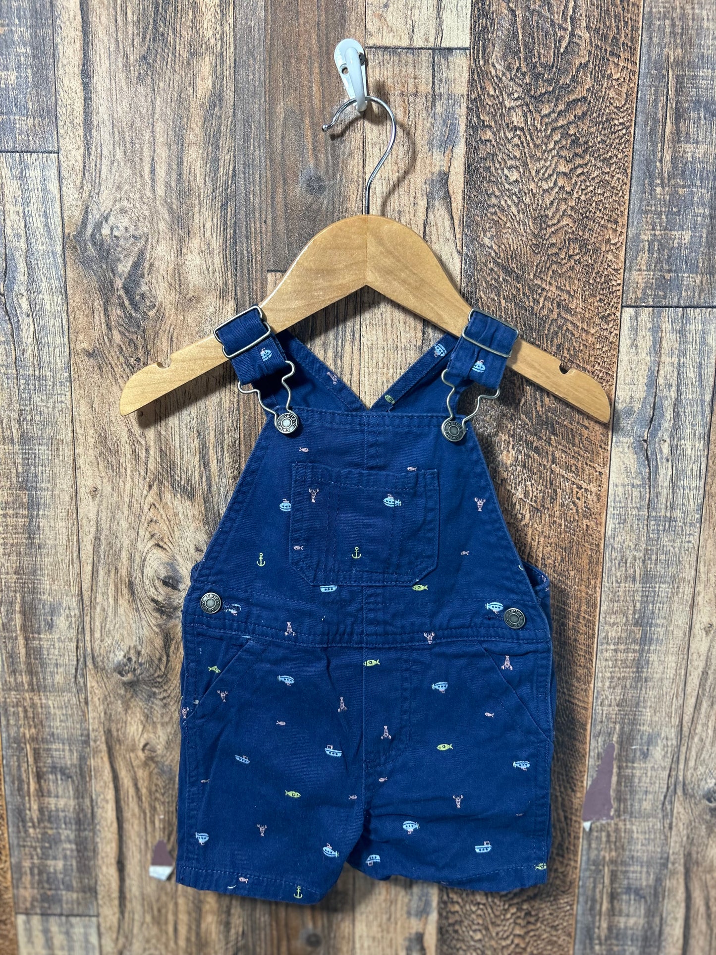 Overall shorts, size 6m
