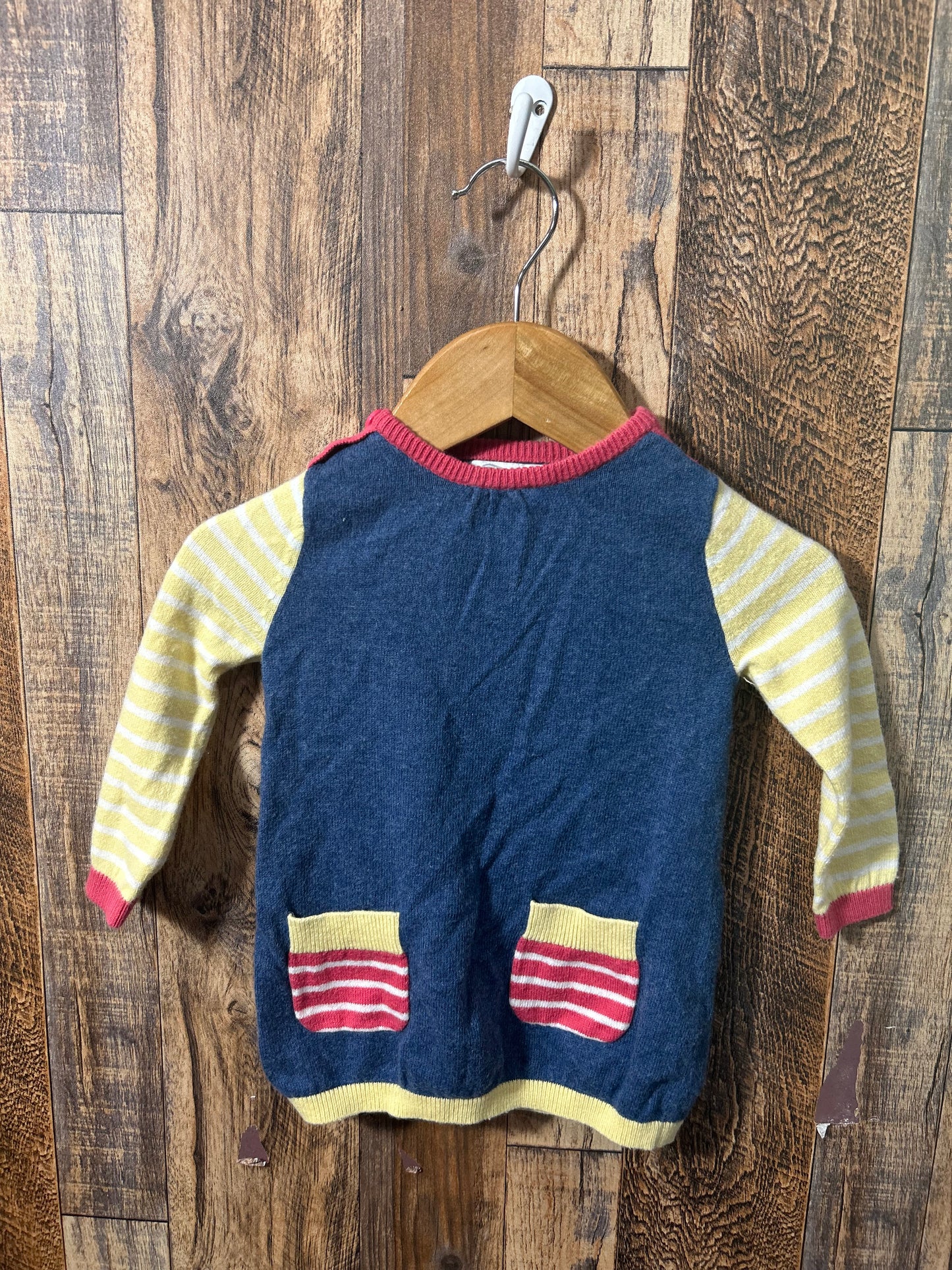Sweater dress, size 3-6m