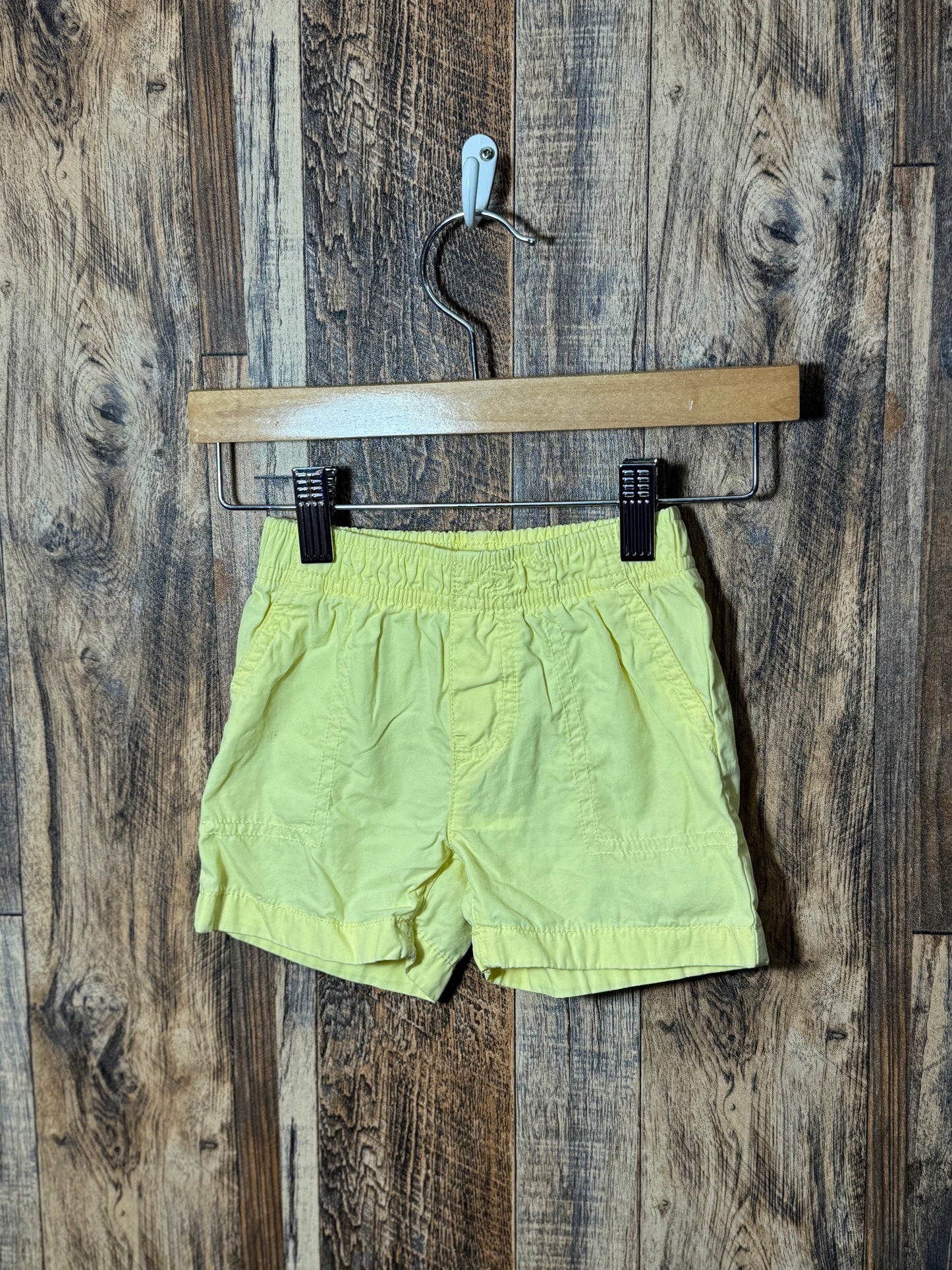 Shorts, size 12m
