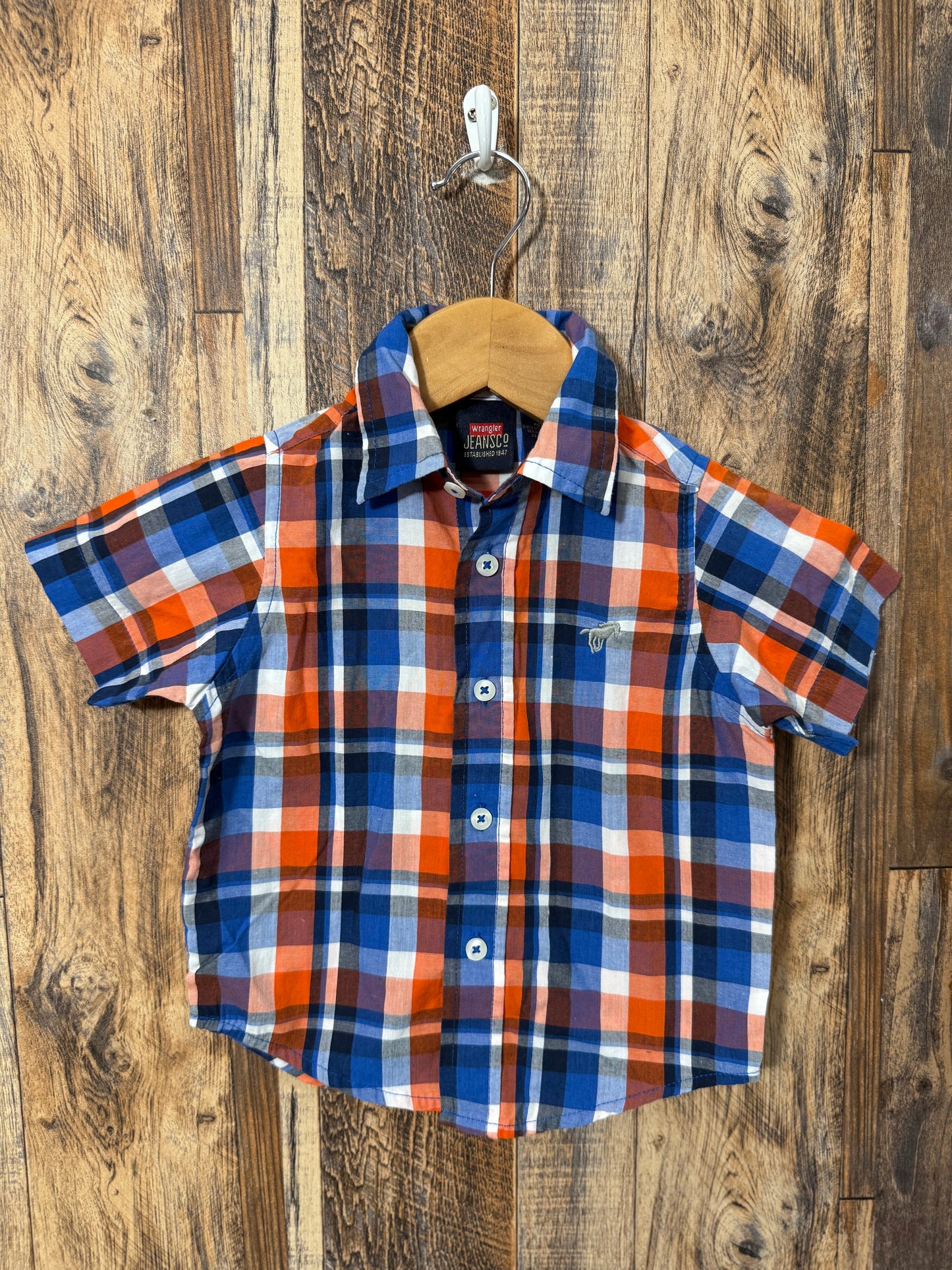 Button up, size 18m