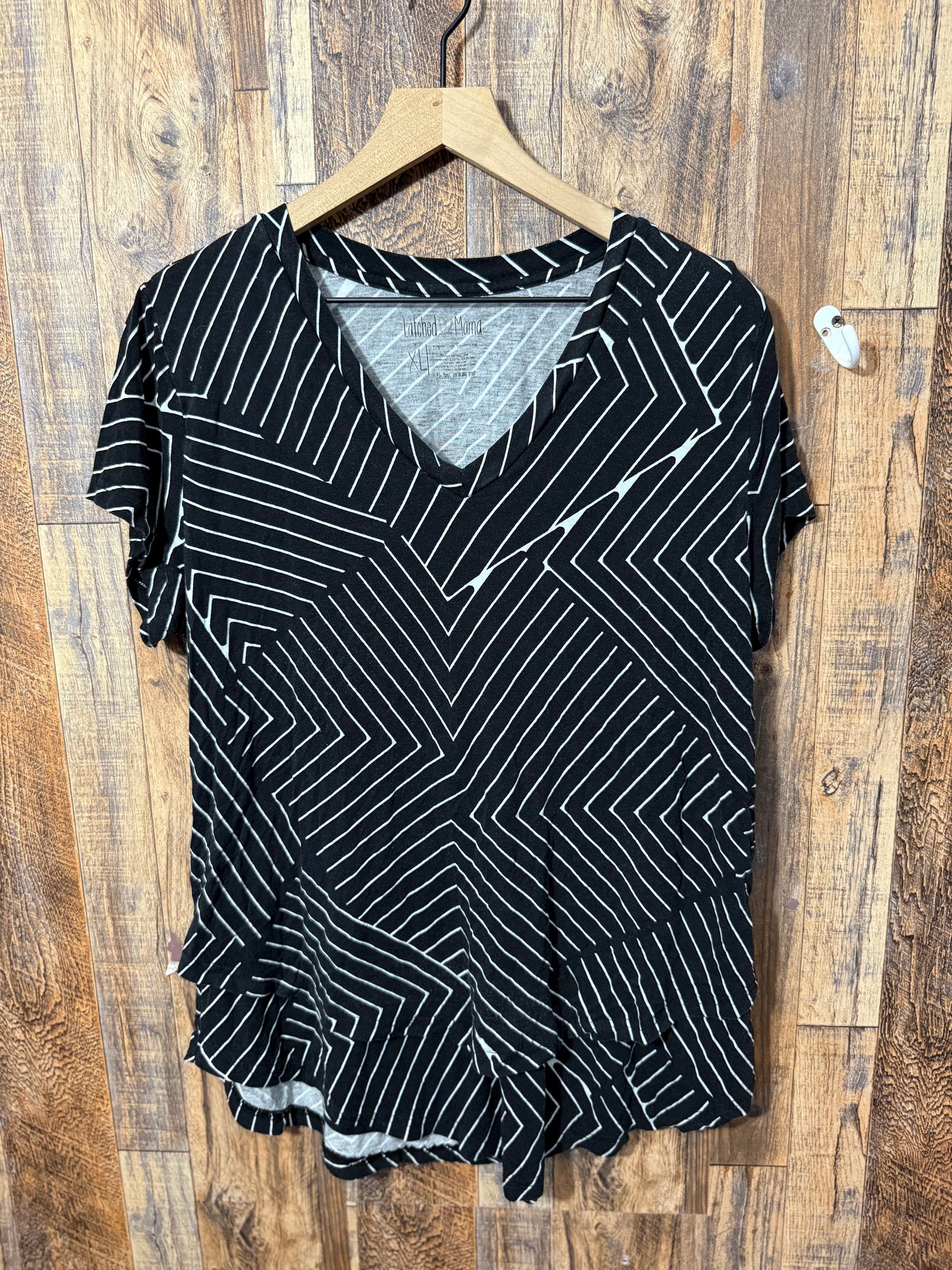 Viscose Nursing shirt, size XL