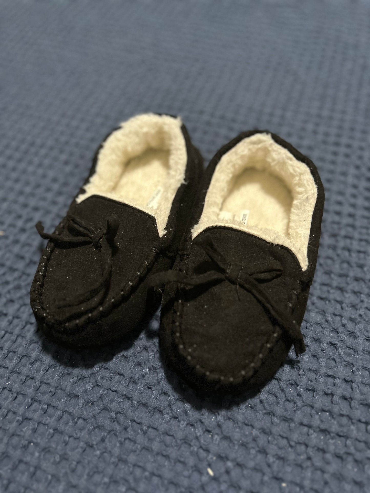 Slippers, size 8-9