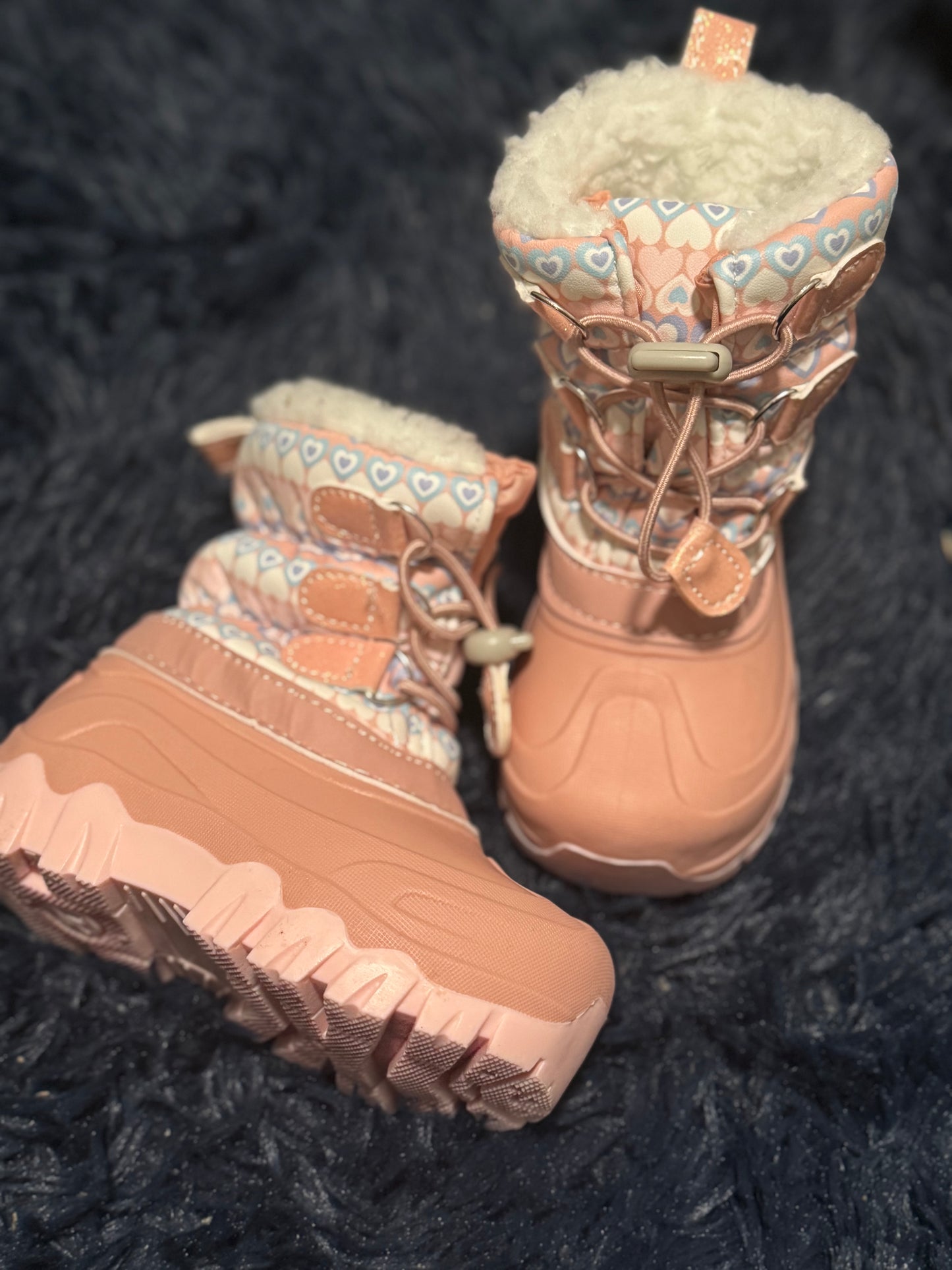 Snow boots, size 7-8