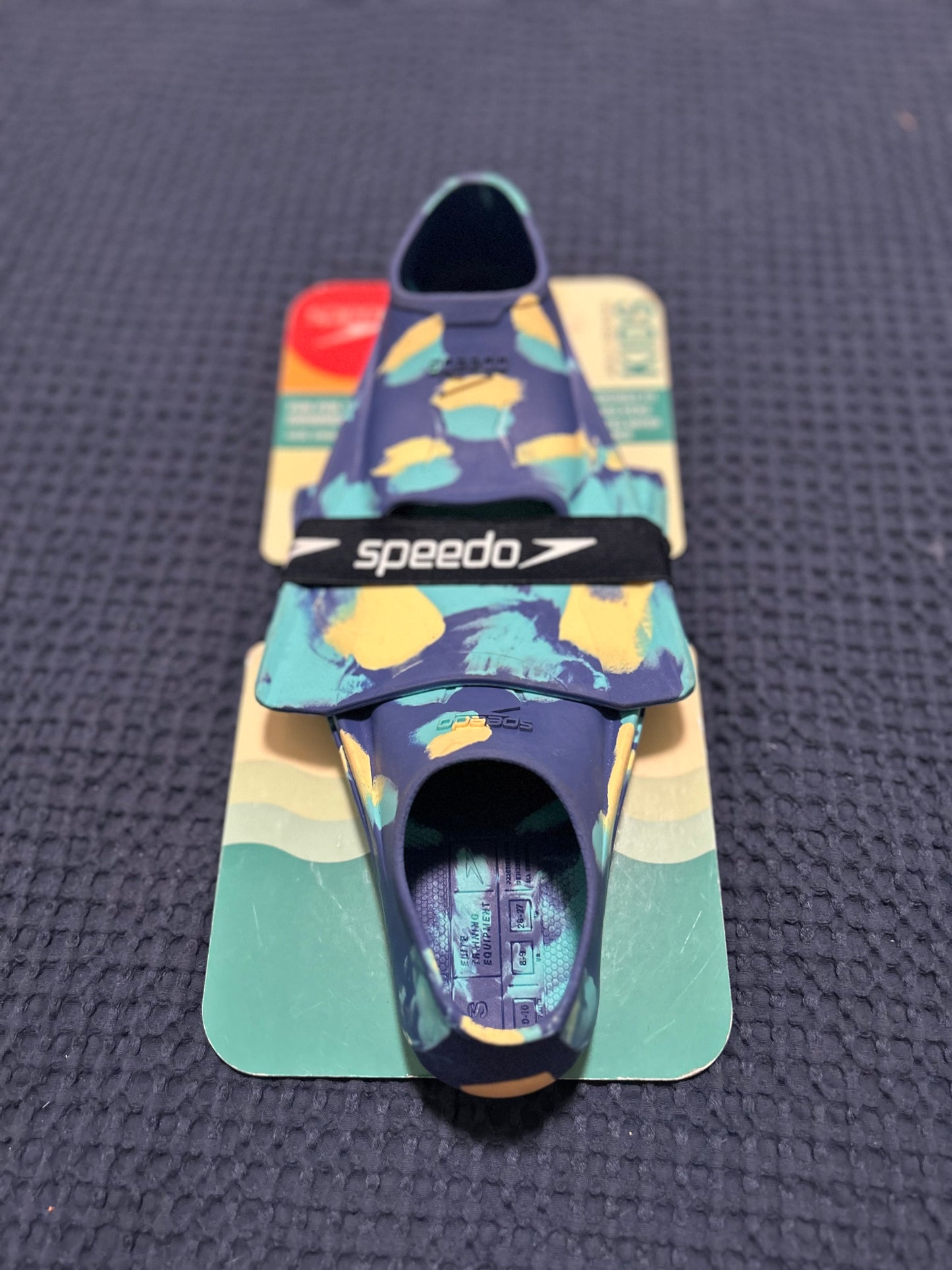 Swim fins, size 9-10