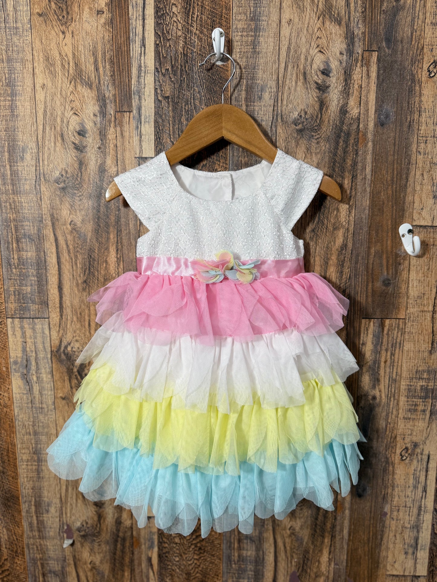 Dress, size 18m
