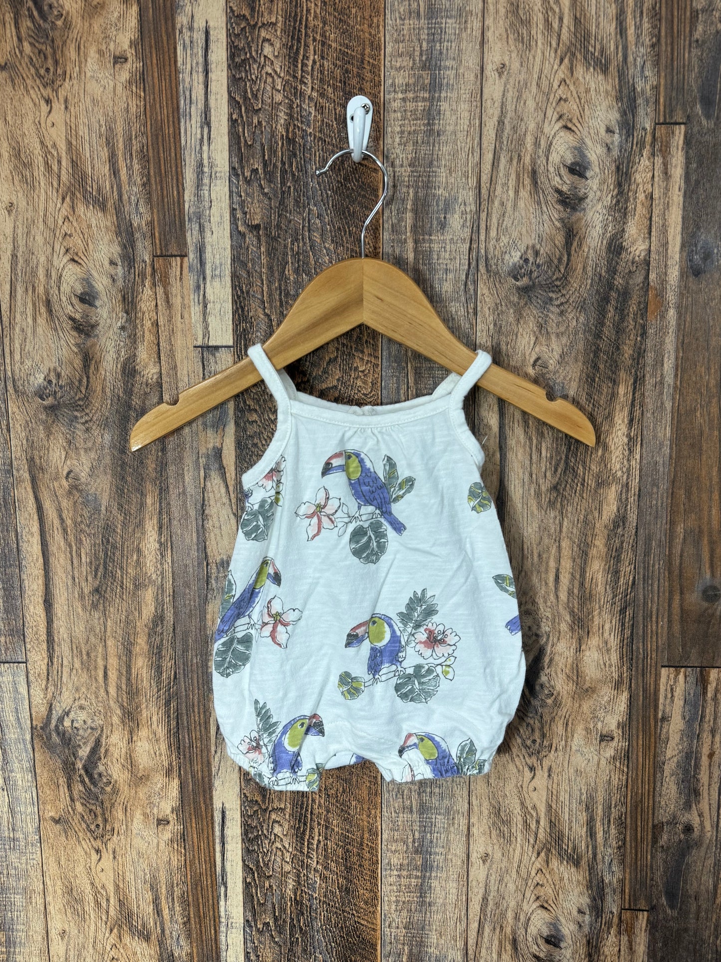 Organic cotton romper, size NB