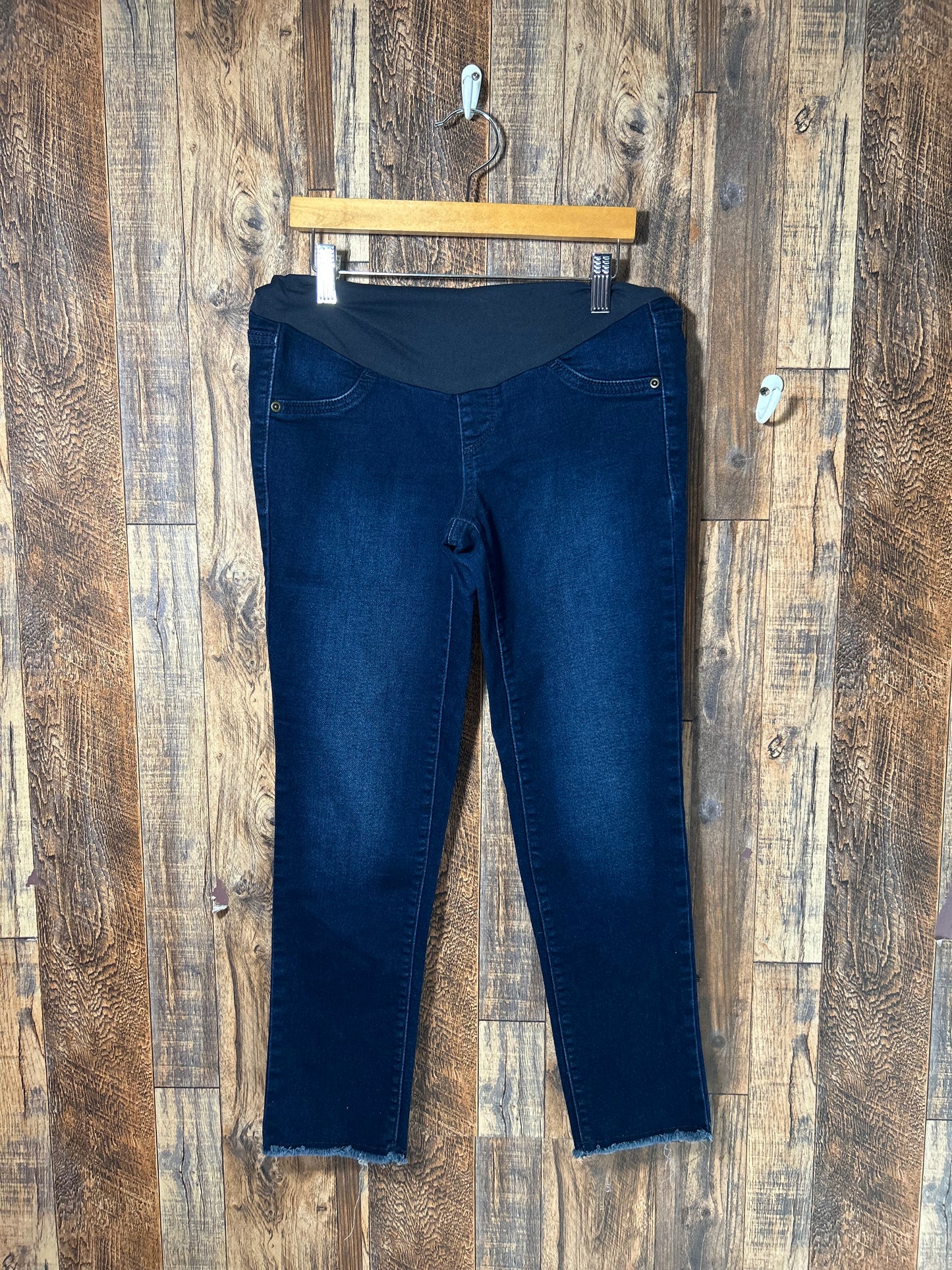 Capri jeans, size 2