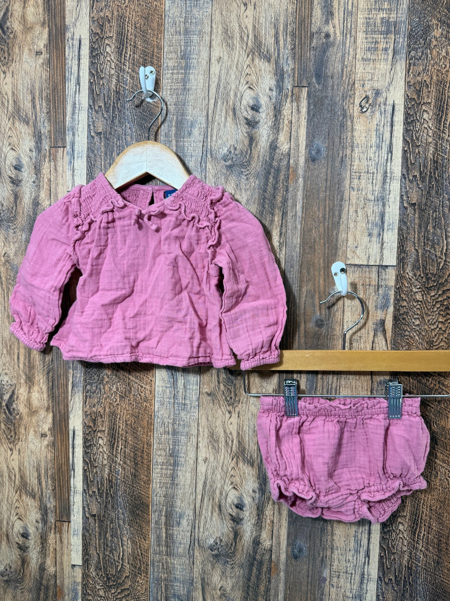 2pc set, size 6-12m