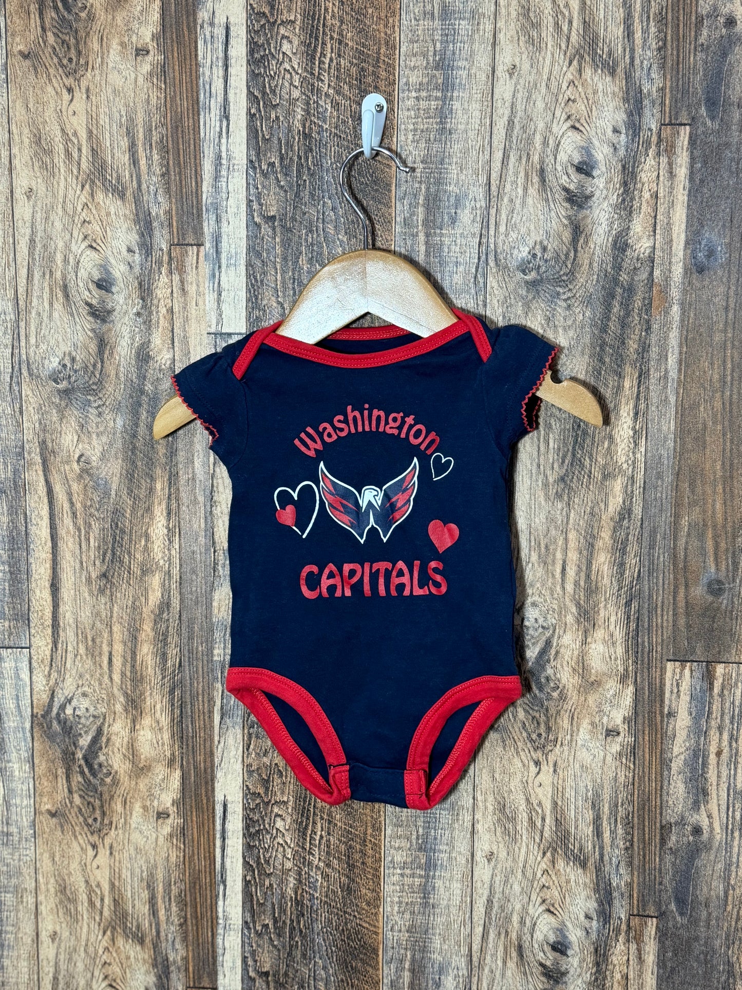 Capitals onesie, size 3-6m