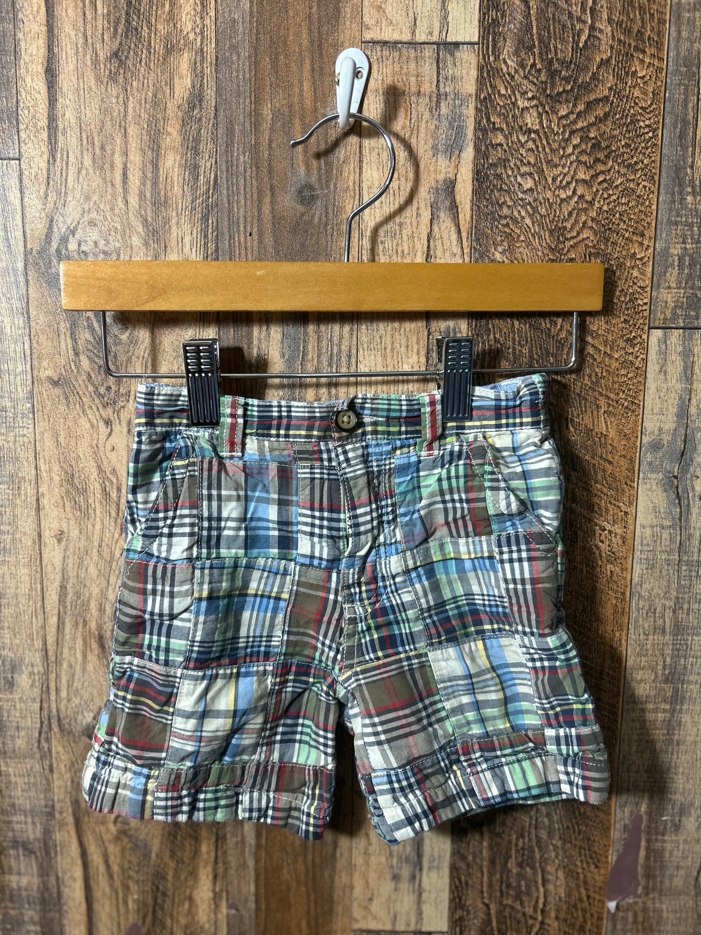 Shorts, size 18m