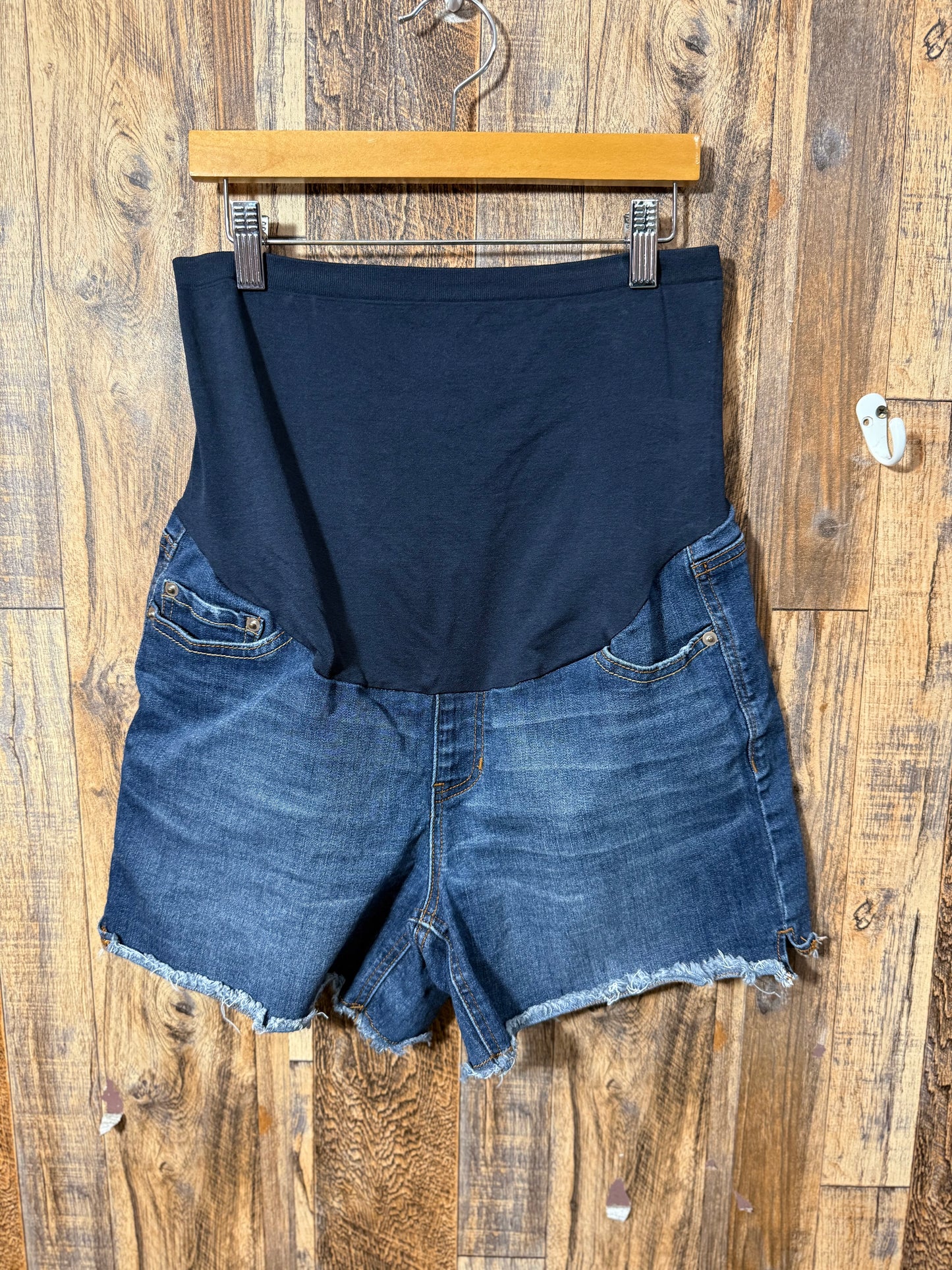 Jean shorts, size M