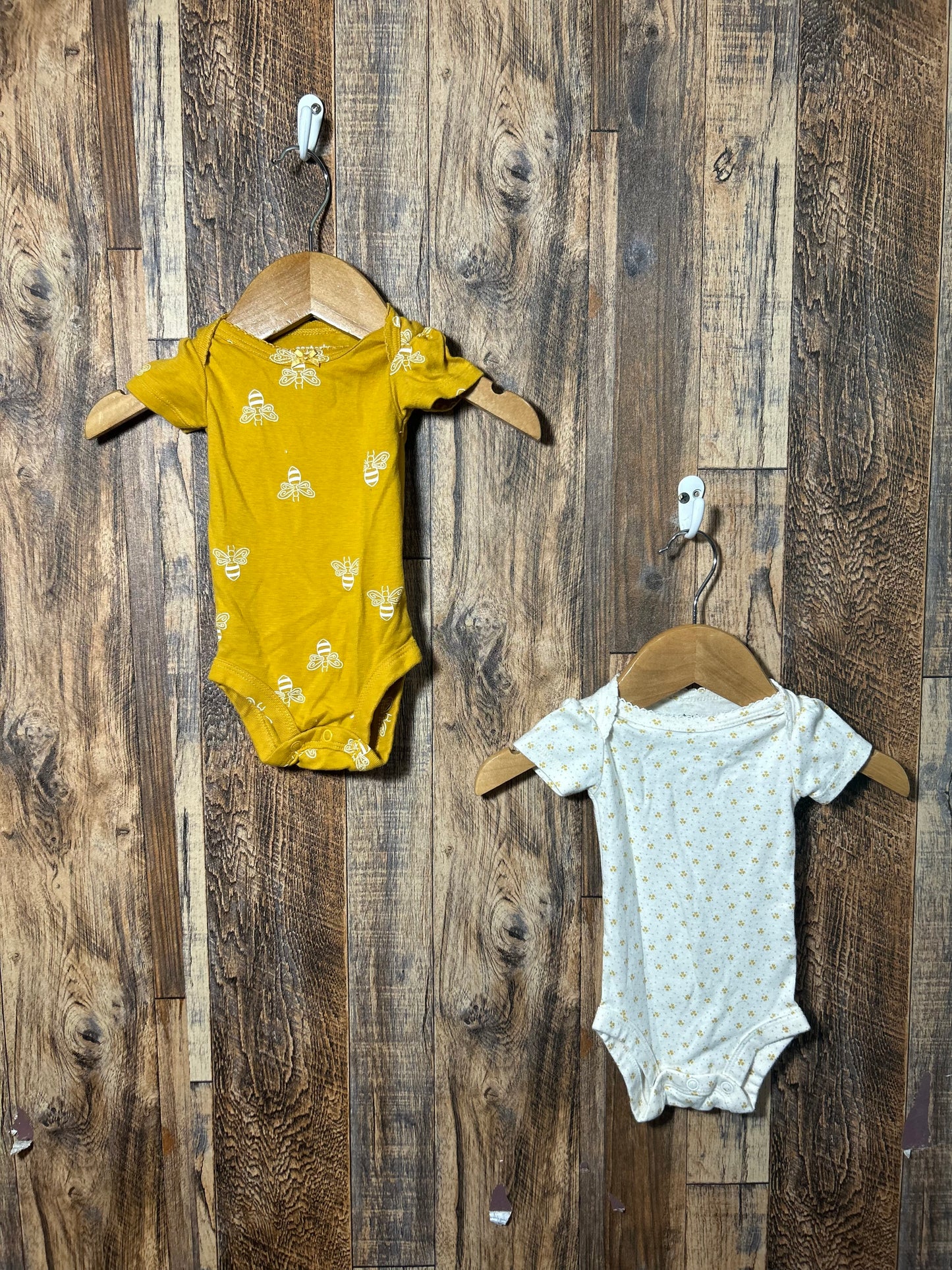 2pc onesie set, size NB