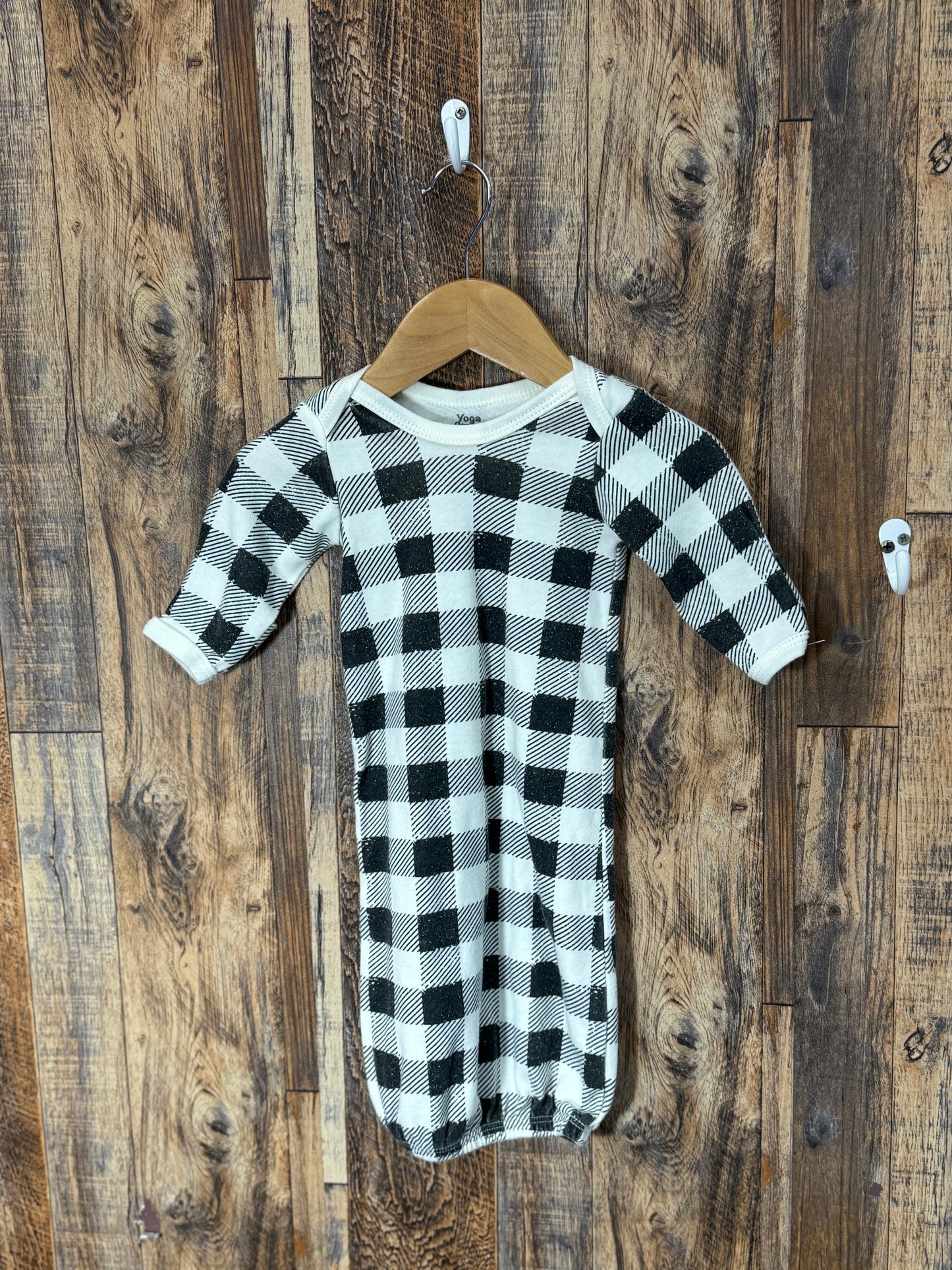 Sleep gown, size P/NB