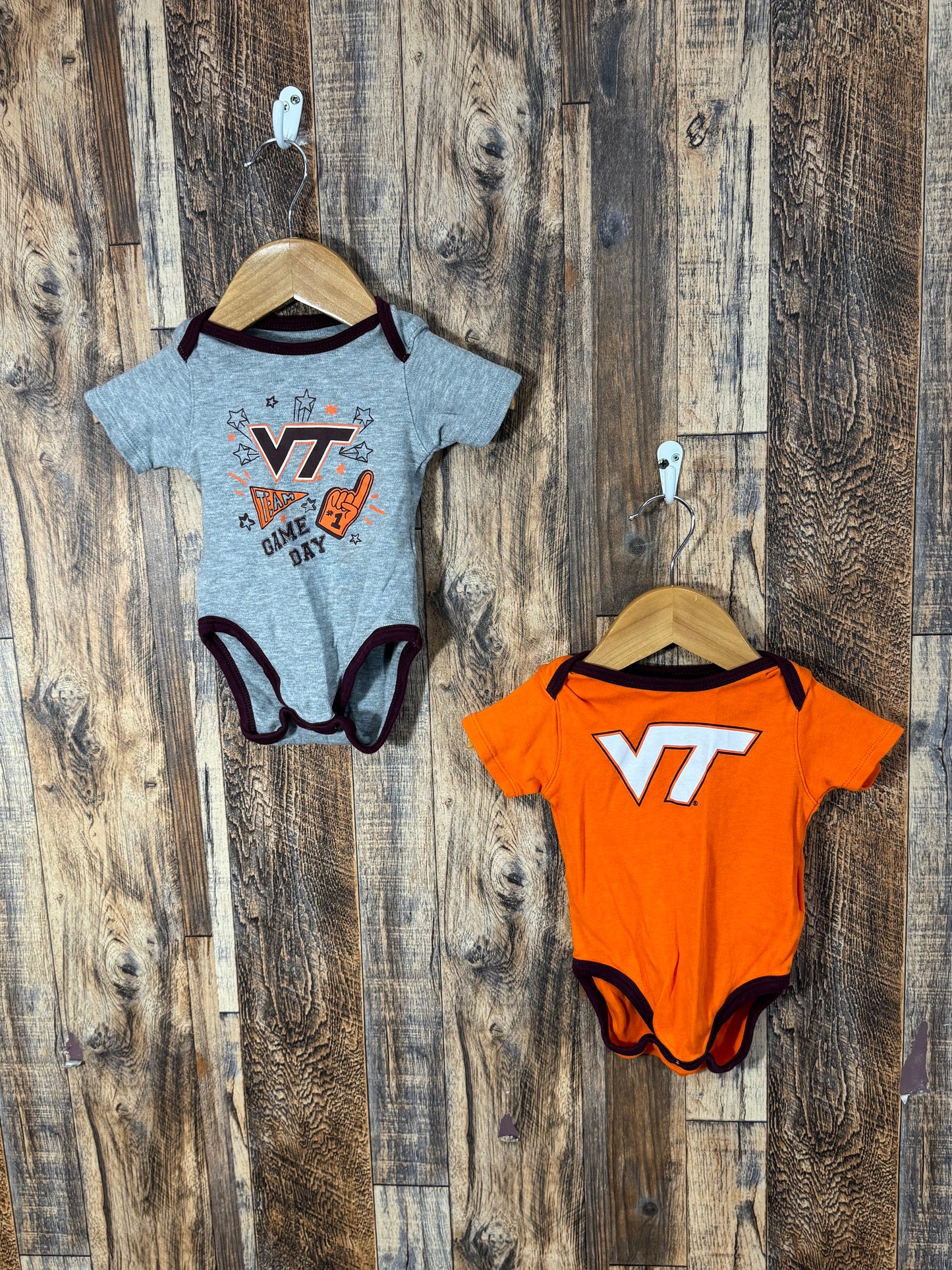 2pc VT onesie set, size 3-6m