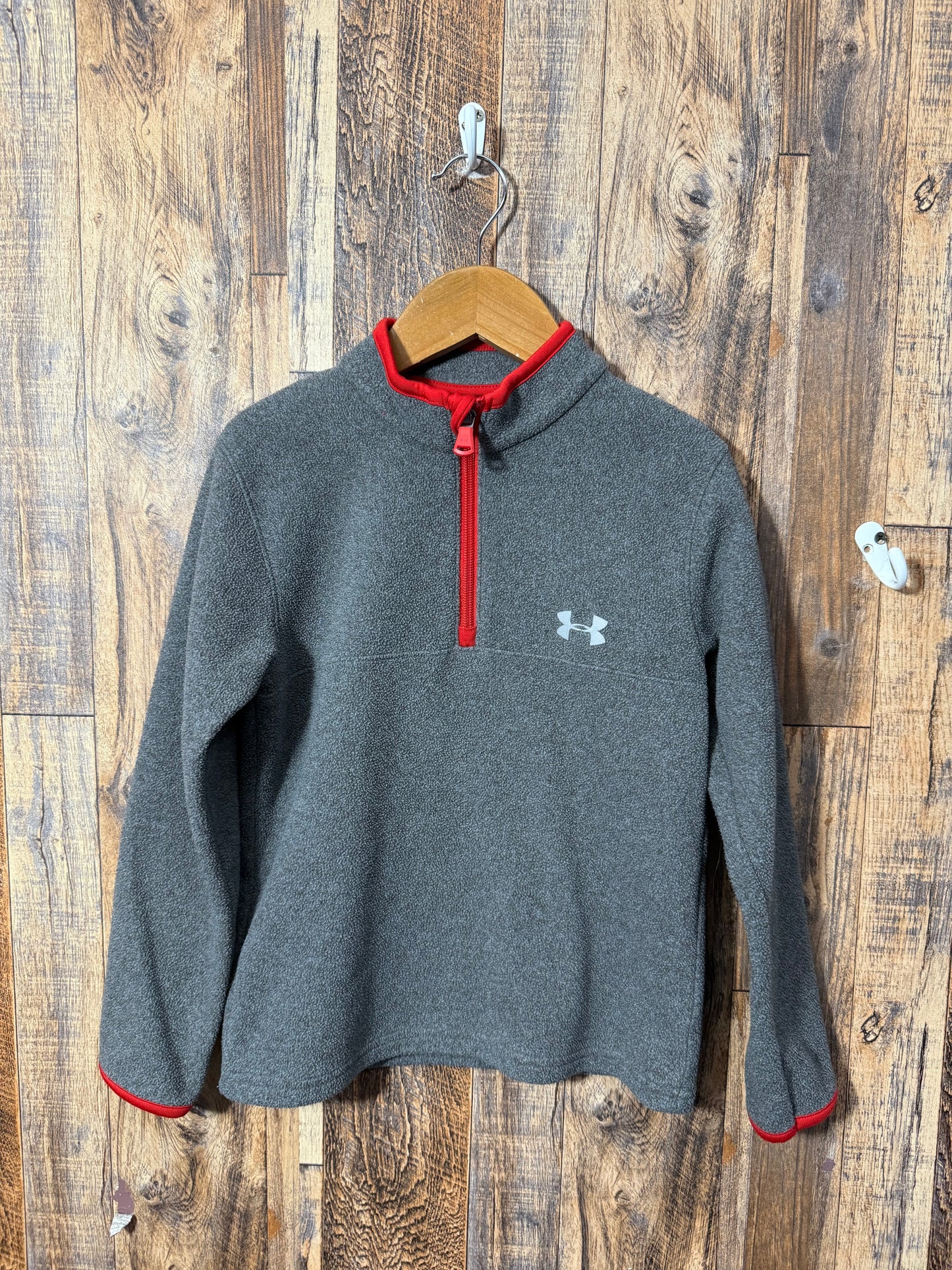 Fleece pullover, size 6