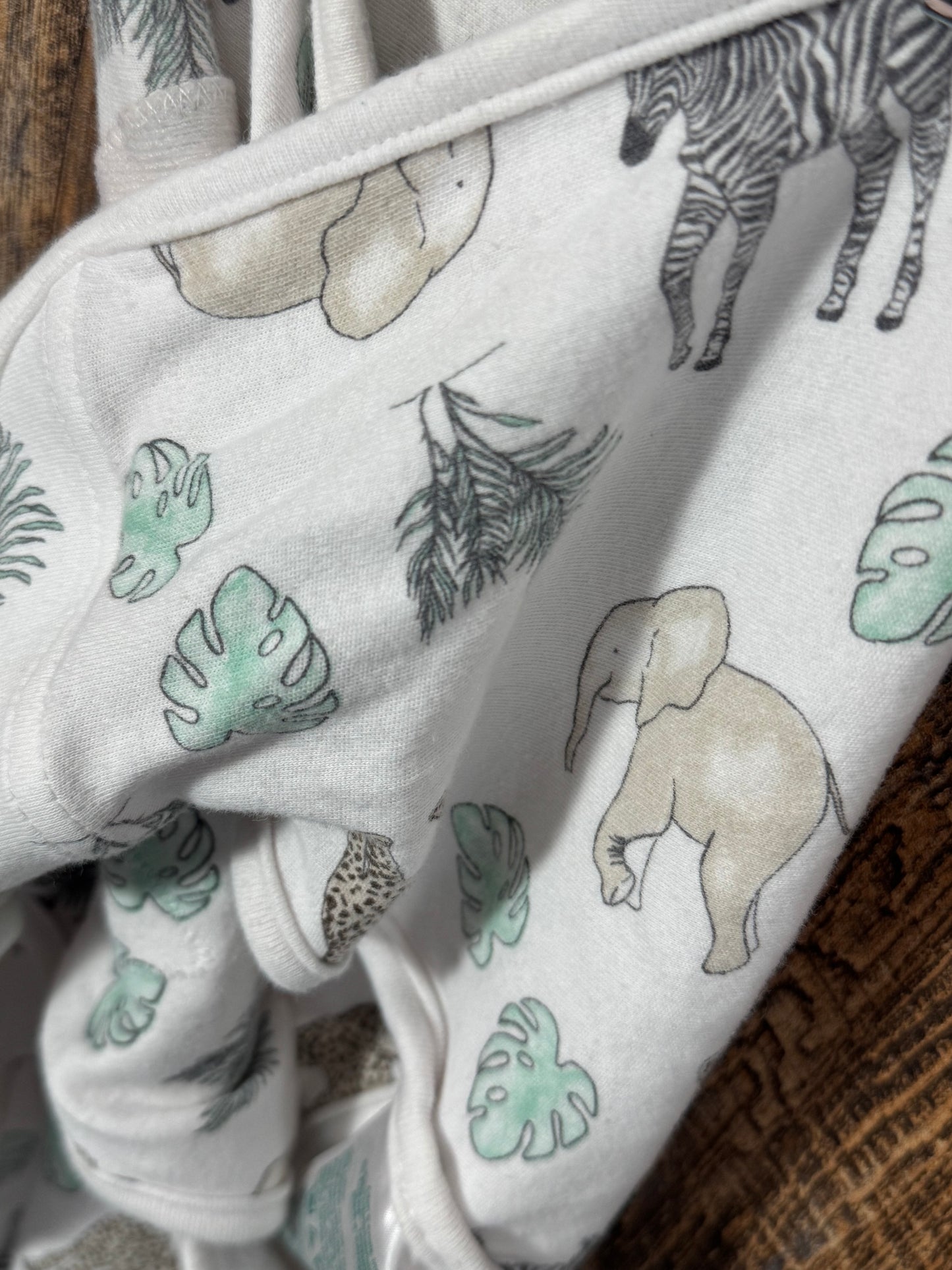 2pc swaddle set, size 0-3m