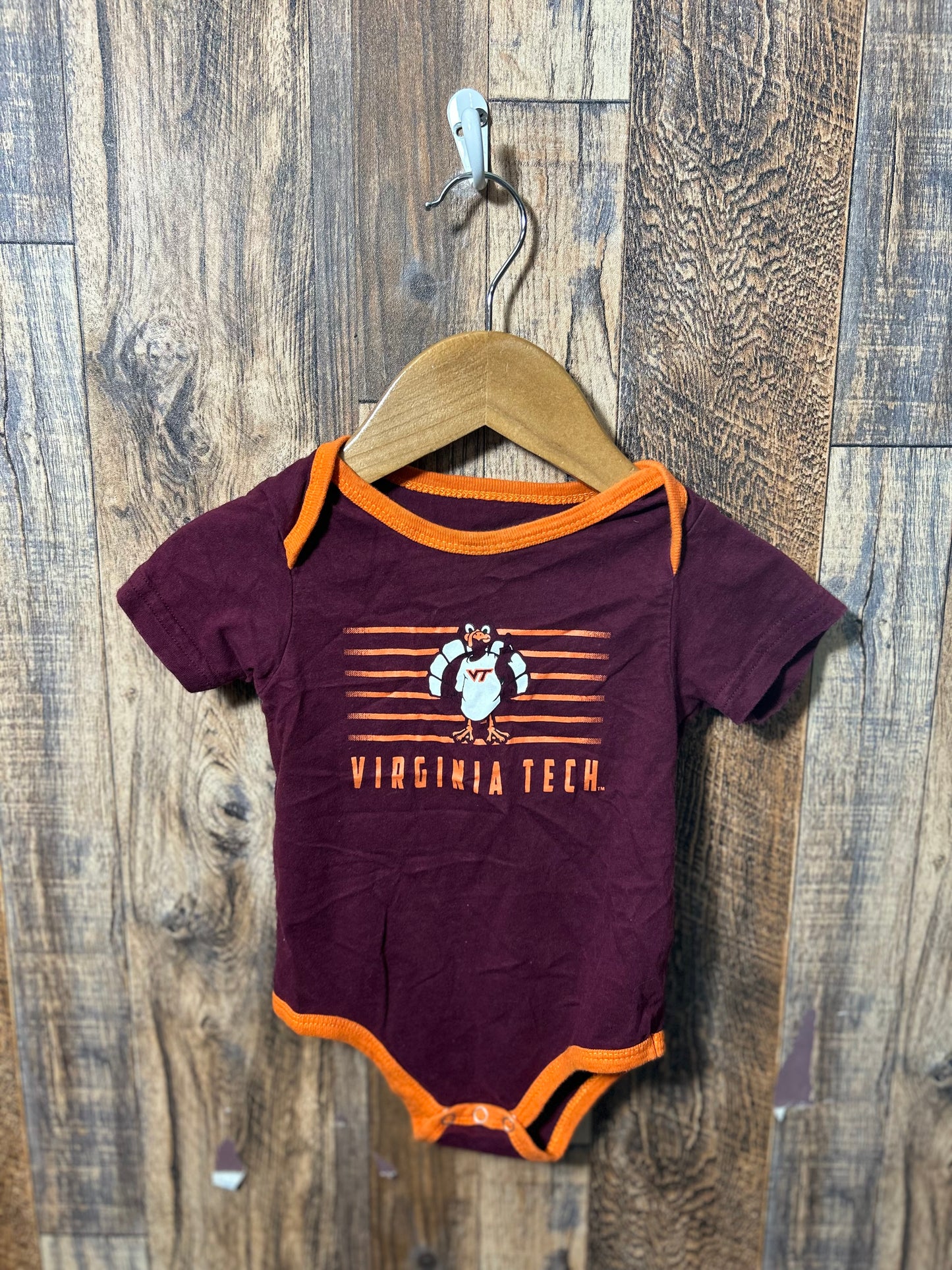 VT Onesie, size 6-12m