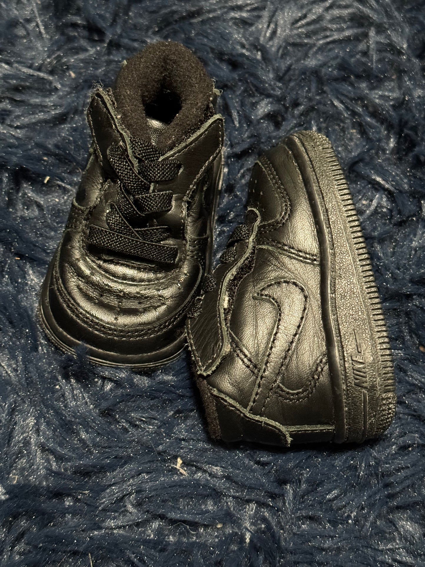 Force 1s, size 1