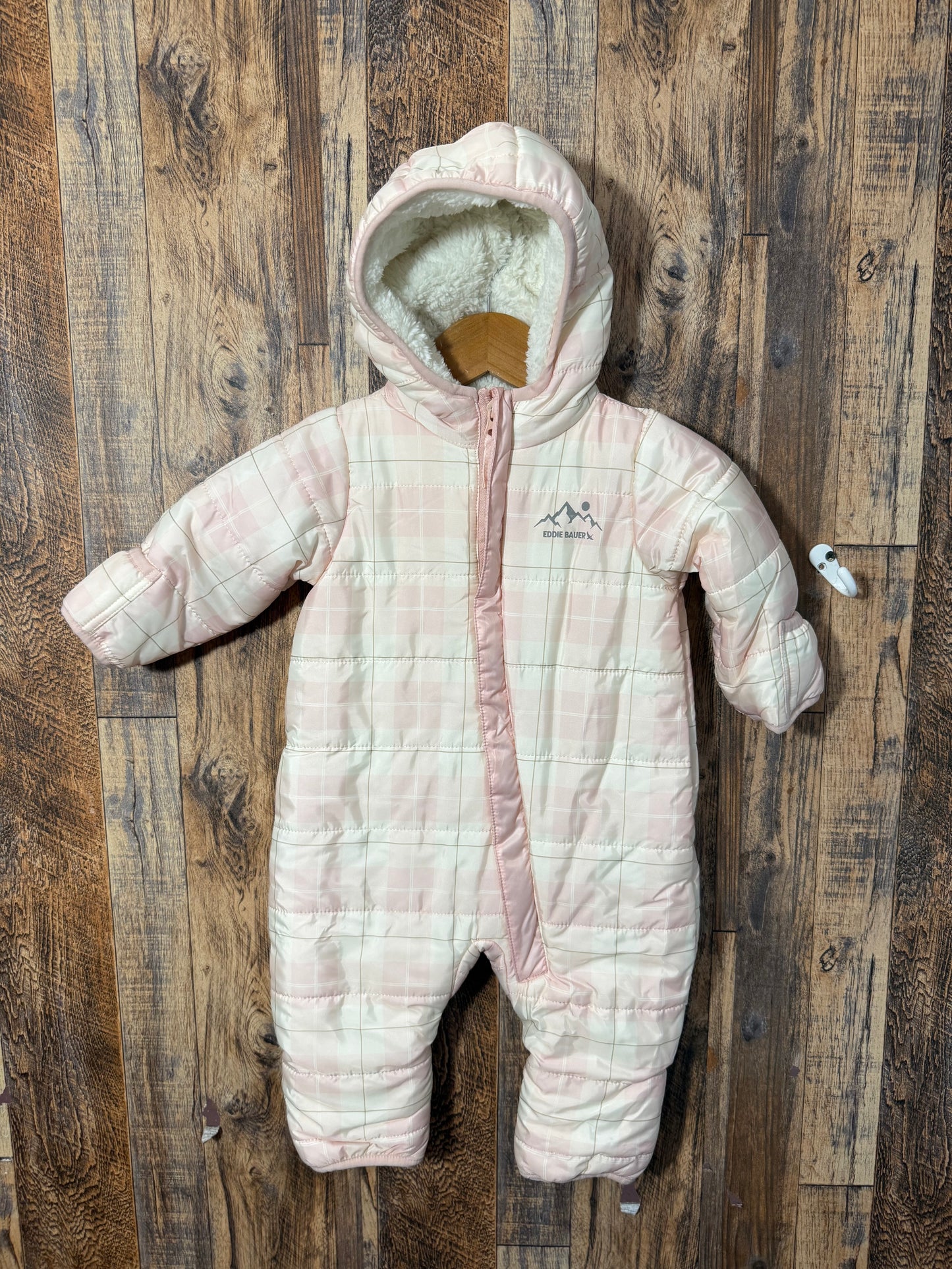 Snowsuit, size 3-6m