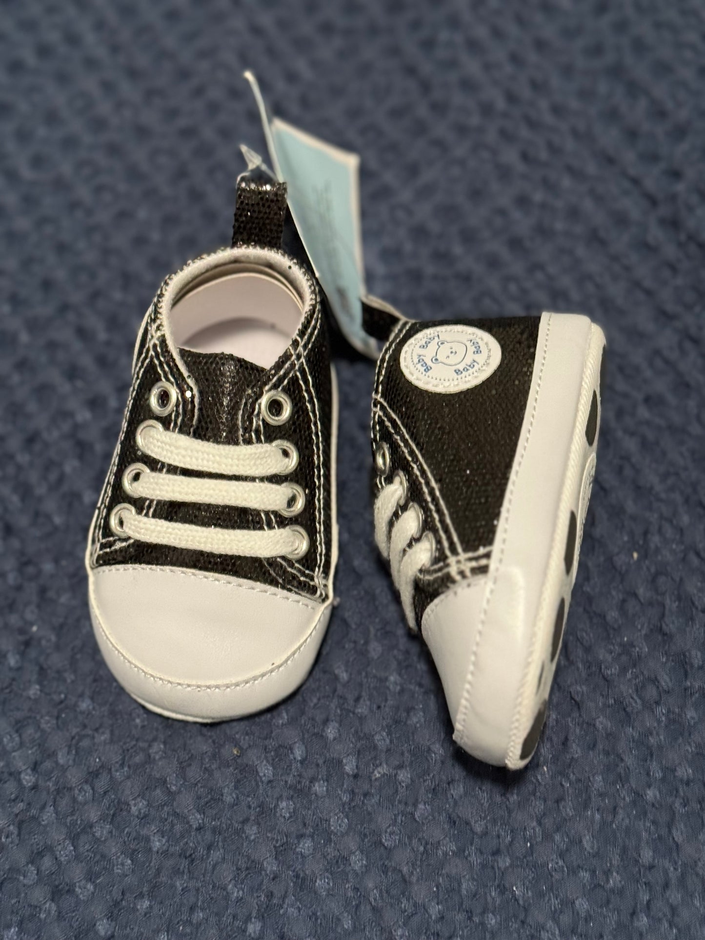 Shoes NWT, size 0-6m
