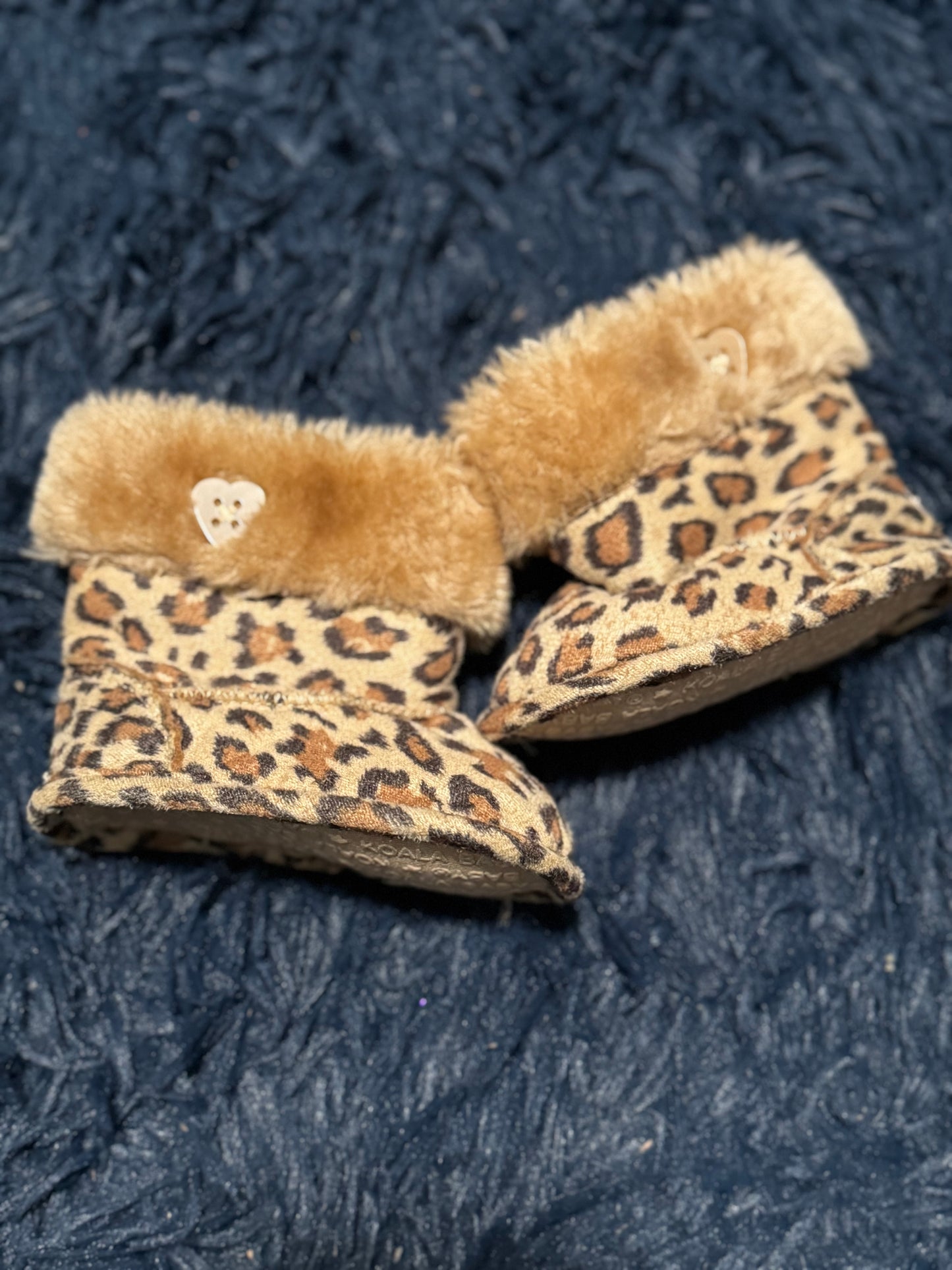 Boots, size 6-12m