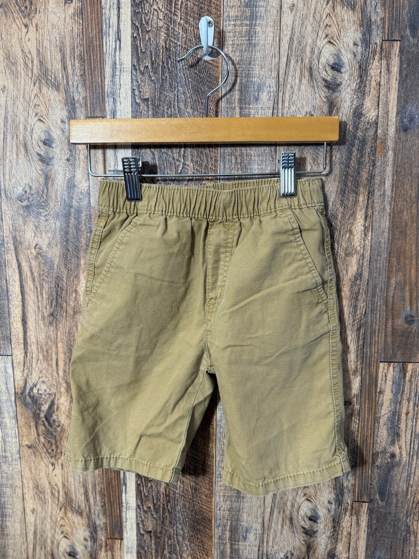 Shorts, size 6