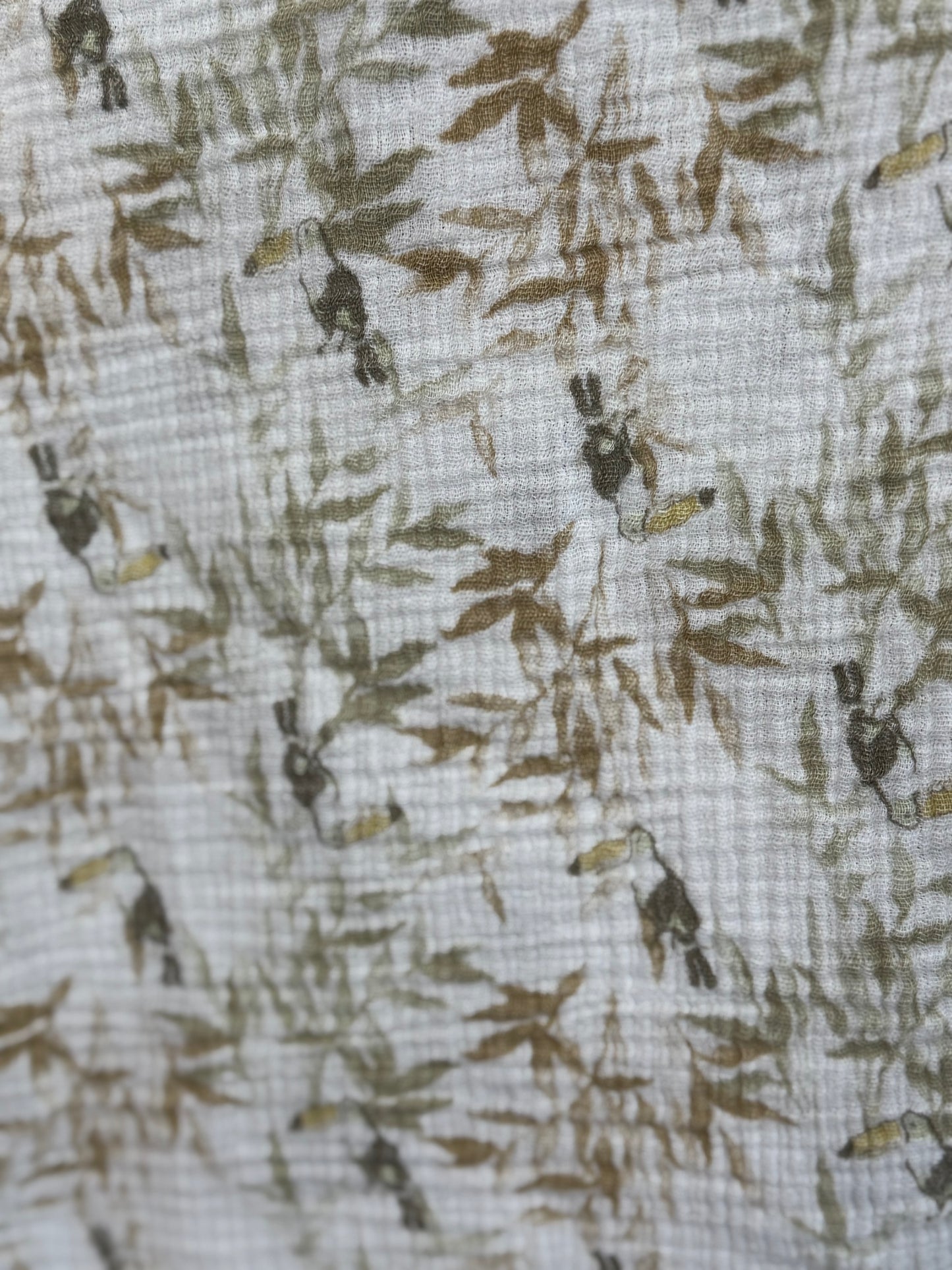 Toucan muslin blanket