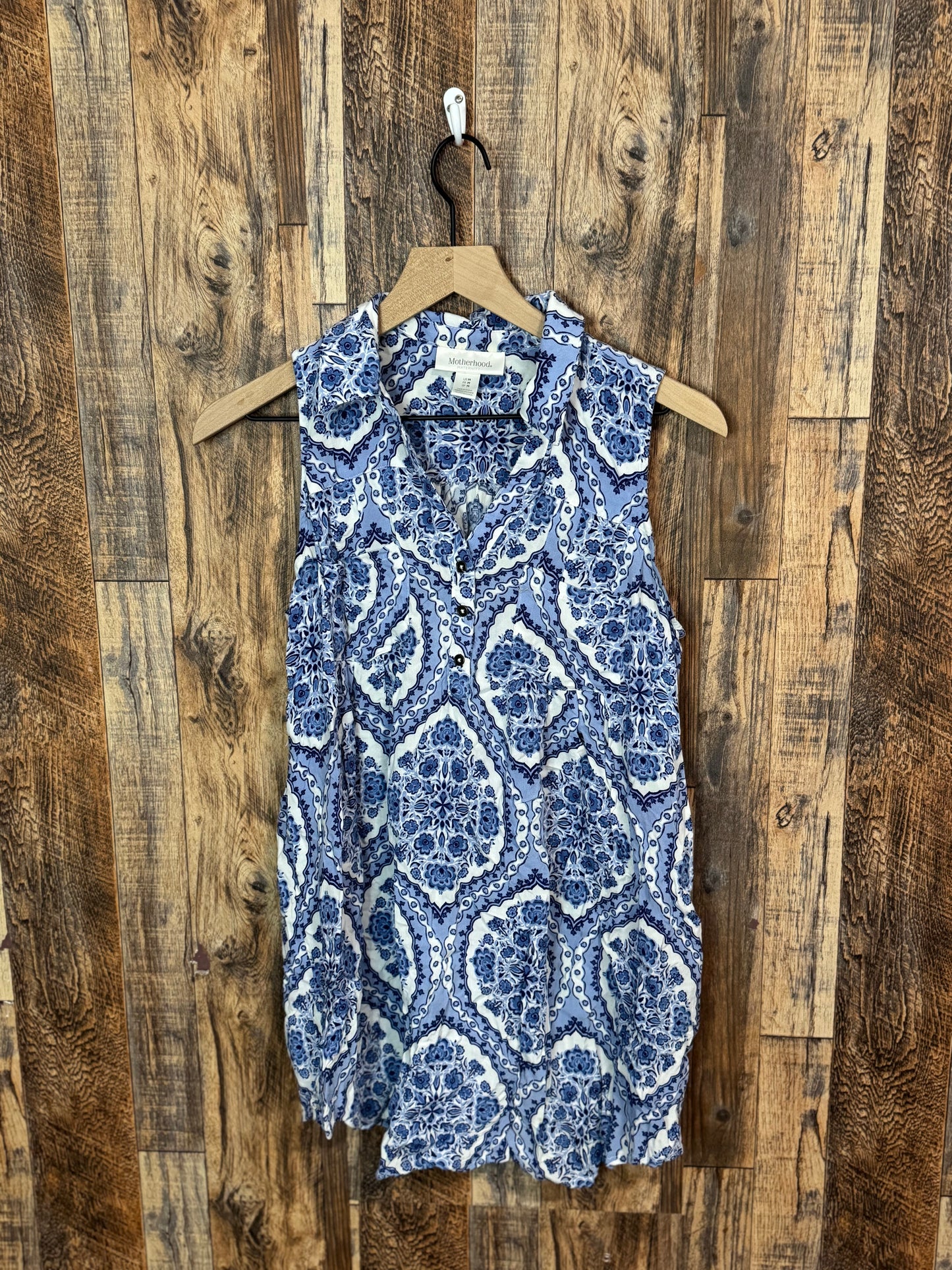 Rayon top, size M