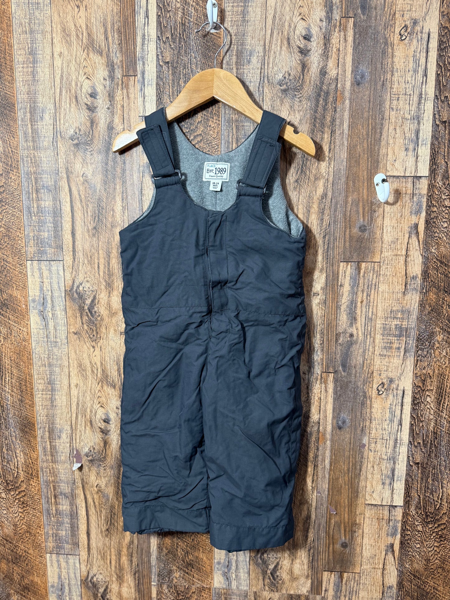 Snow bibs, size 18-24m