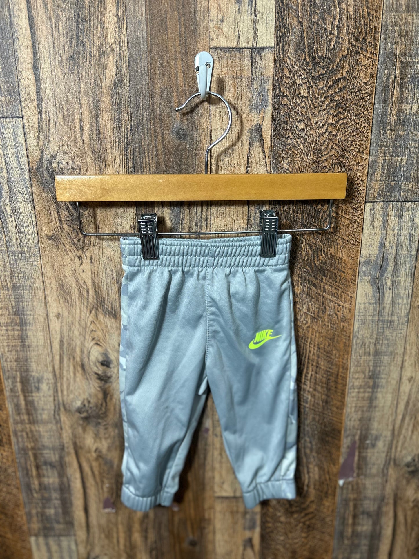 Pants, size 6m