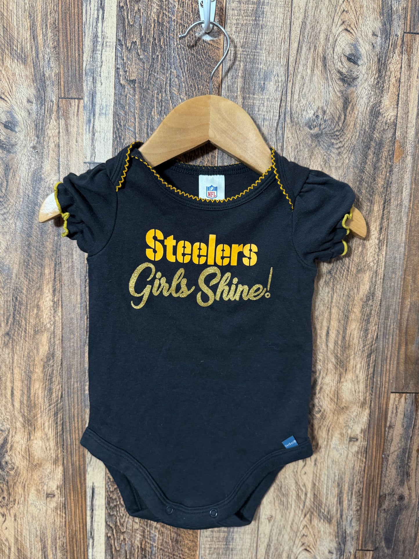 Steelers onesie, size 3-6m