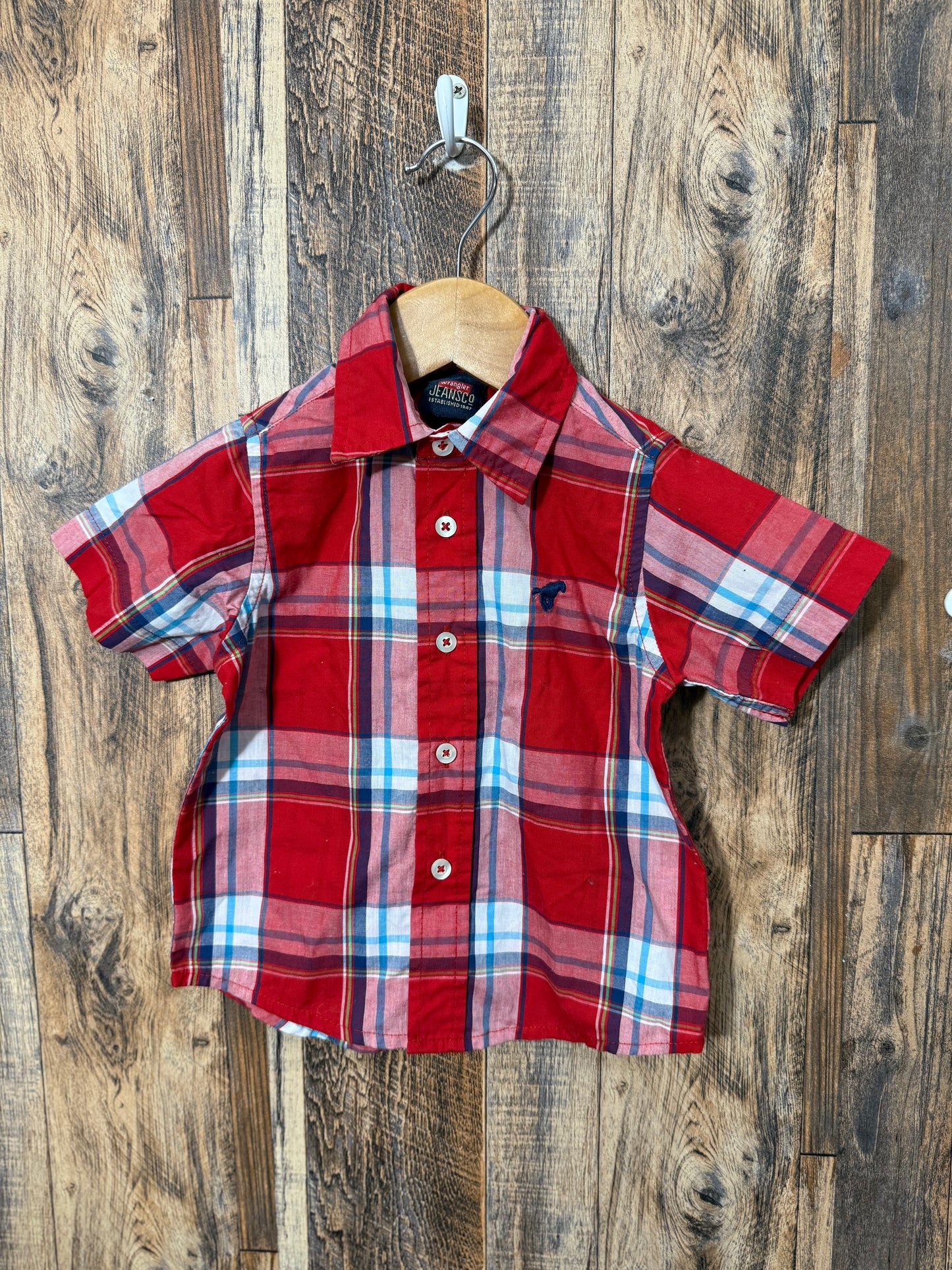 Button up, size 24m