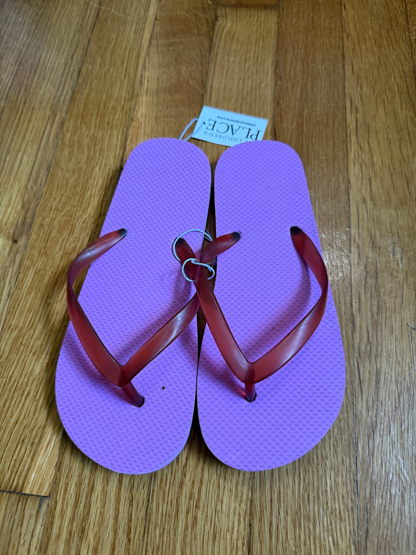 Flip flops nwt, size 1-2
